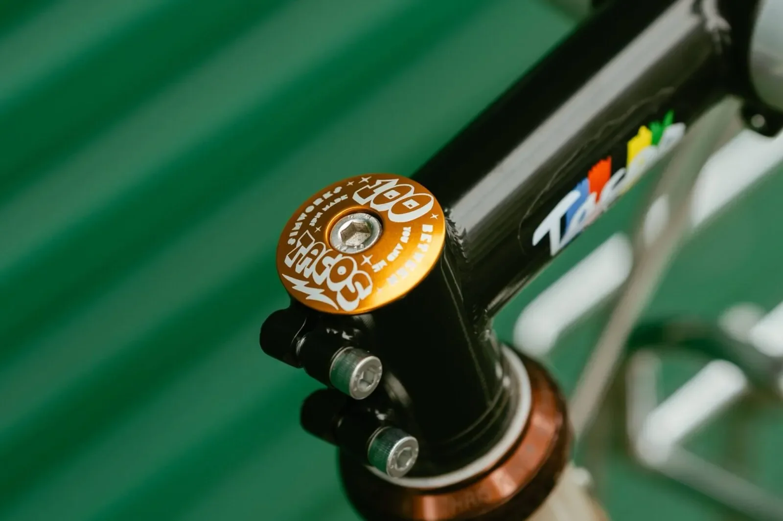 SimWorks Donates to 100 Tacos, Crankbrothers ‘26  Highland Dropper Post, and 5DEV Flatline Pedals