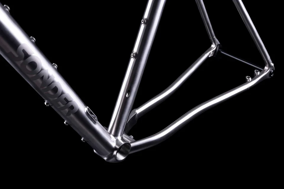 rubicon-2026-detail-7_960x_crop_center.webp