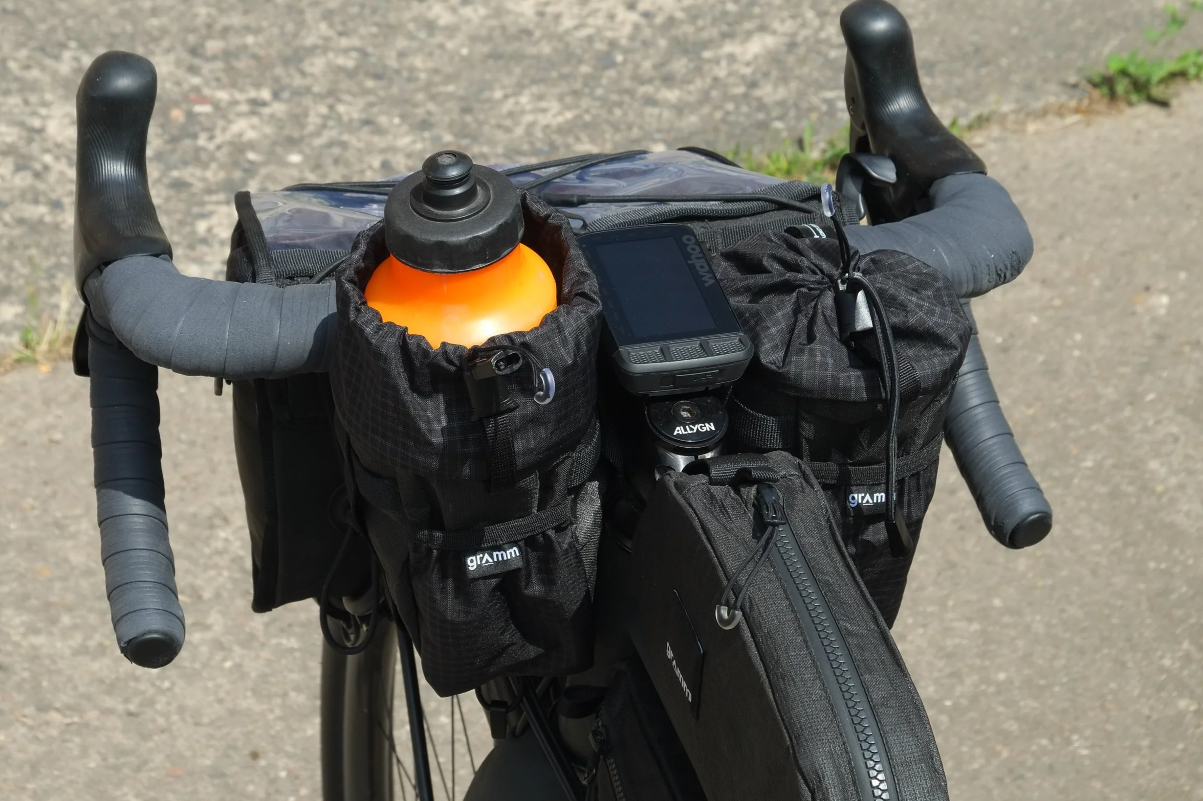 grammtourpacking_bikepacking_UNIVERSAL_Diamond+Bag-2.webp