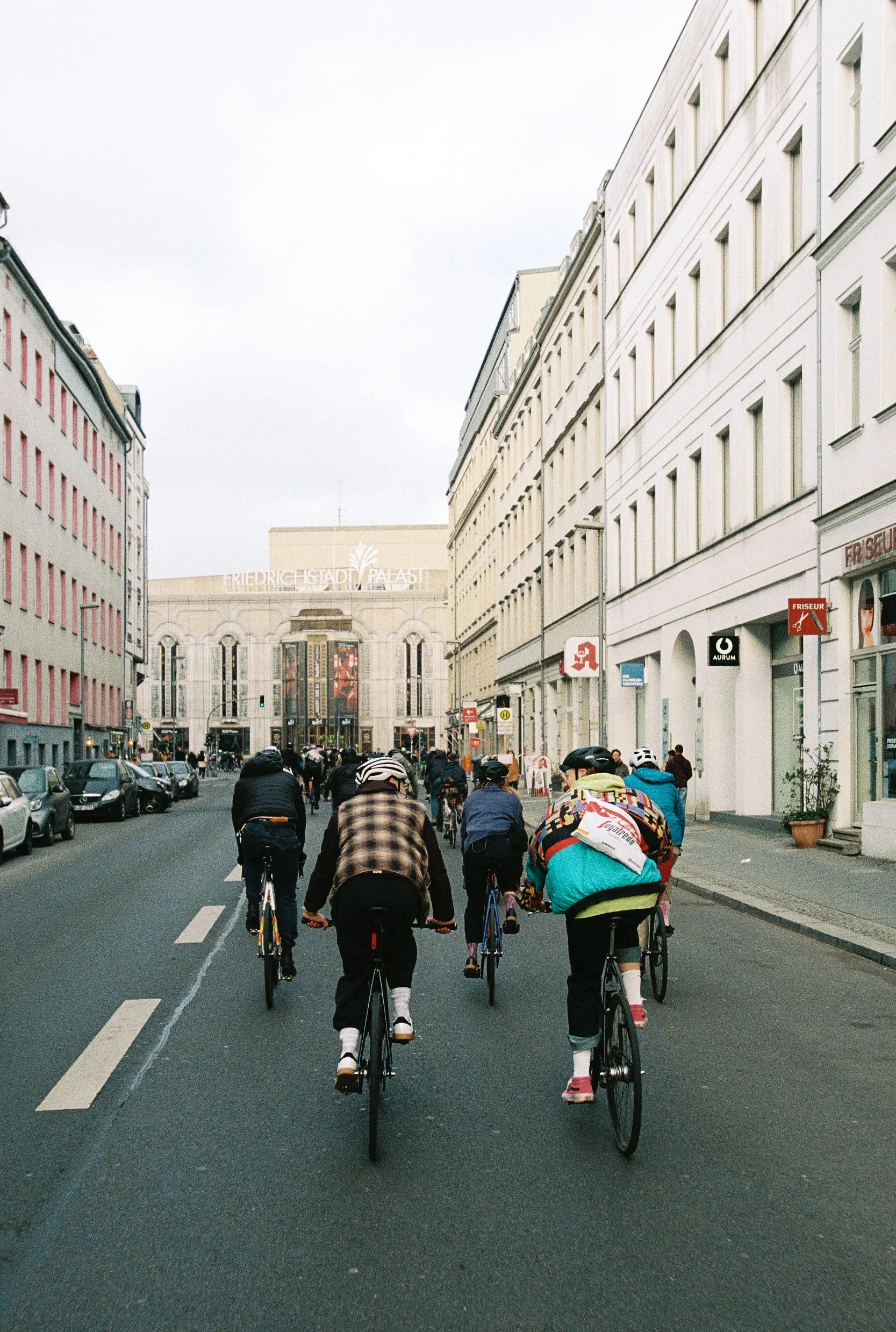 Rad Race Last Wo/Man Standing Berlin 2026 film photography fixed gear track bike