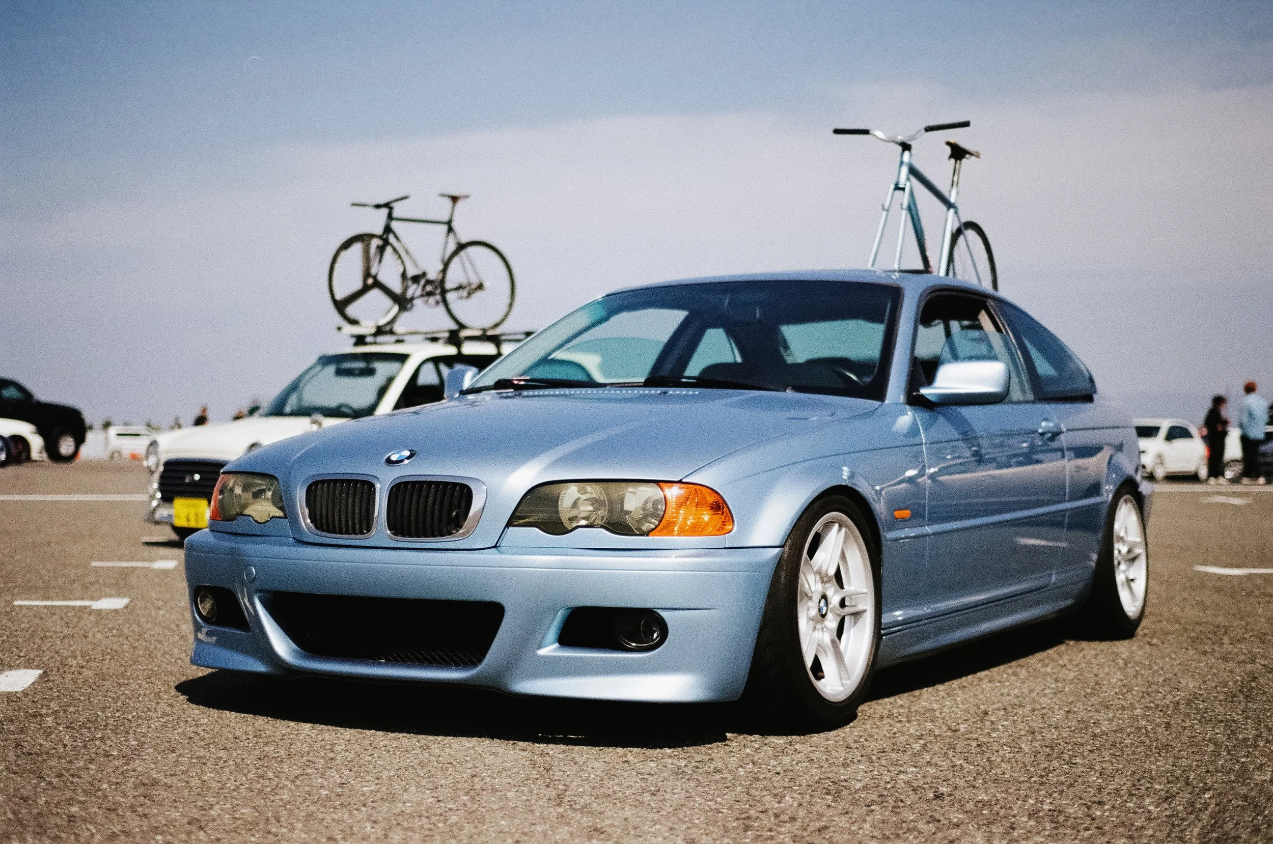 Crank Bike Show fixed gear track bike slammed car show japan