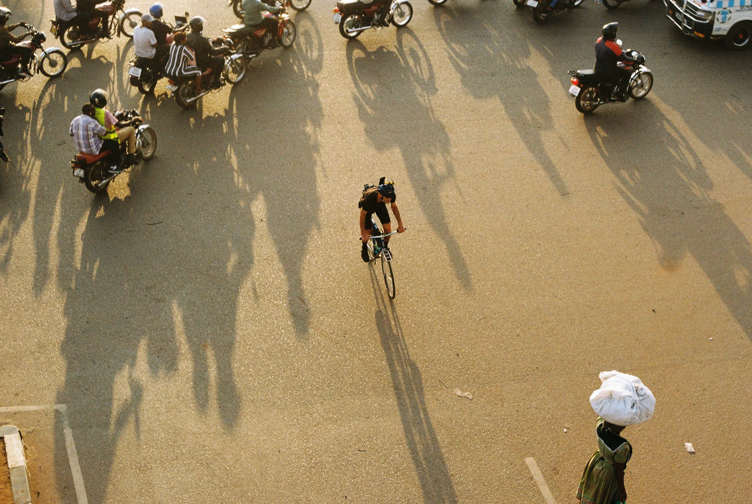 Fixed Gear Tracklopacking Bikepacking Fixed Gear Africa Uganda Film