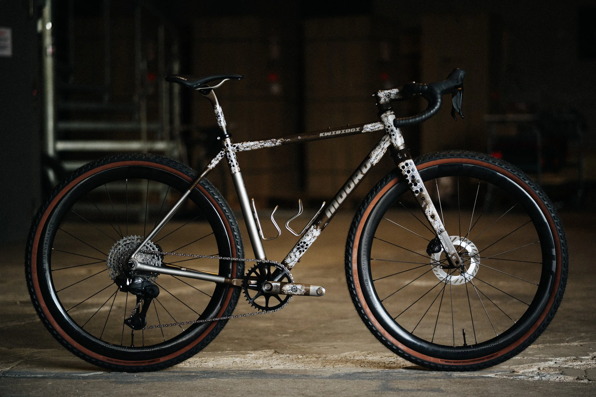 Bespoked Dresden 2026 Bicycle show Stolen garage Monro Bonnano SL0 Avalanche Curve CarboKev Titanium