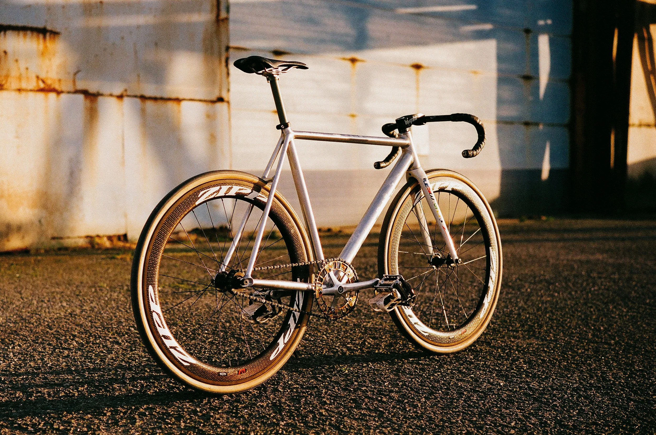 It Is What It Is Track Frame IIWII fixed gear review Zipp 404 Cinelli Integralter