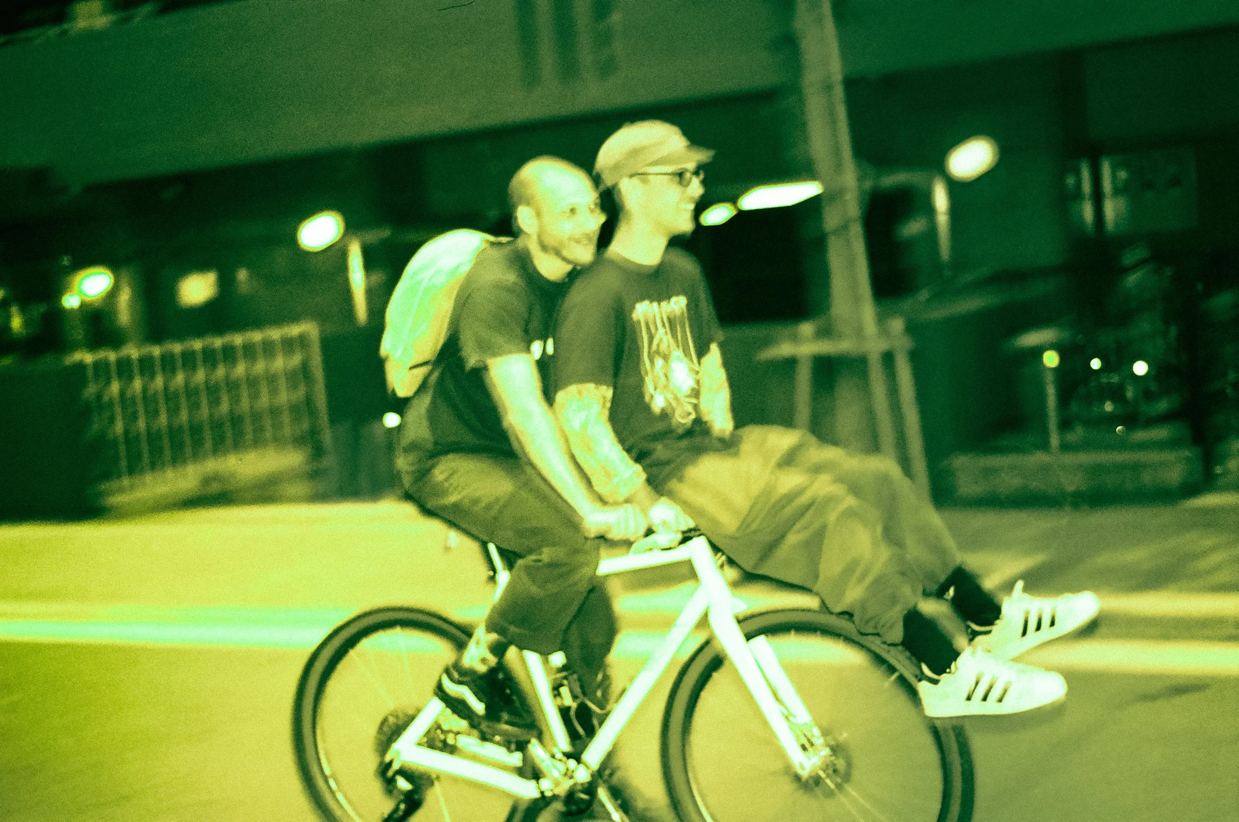 Film Review KONO ALIEN Slow Spin Society Film Photography