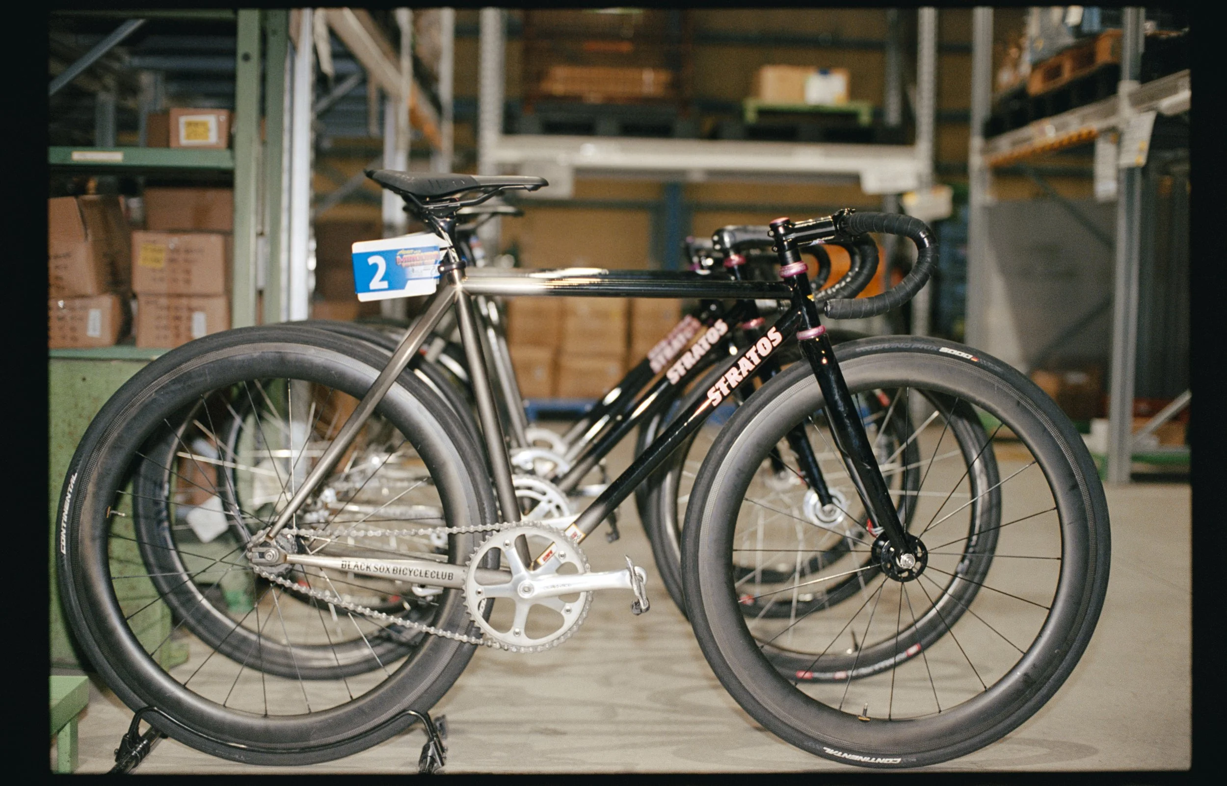 Fixed Gear Criterium track bike race Sfidare Crit BSBC Stratos Black Socks Bicycle Club Japan Tokyo NJS