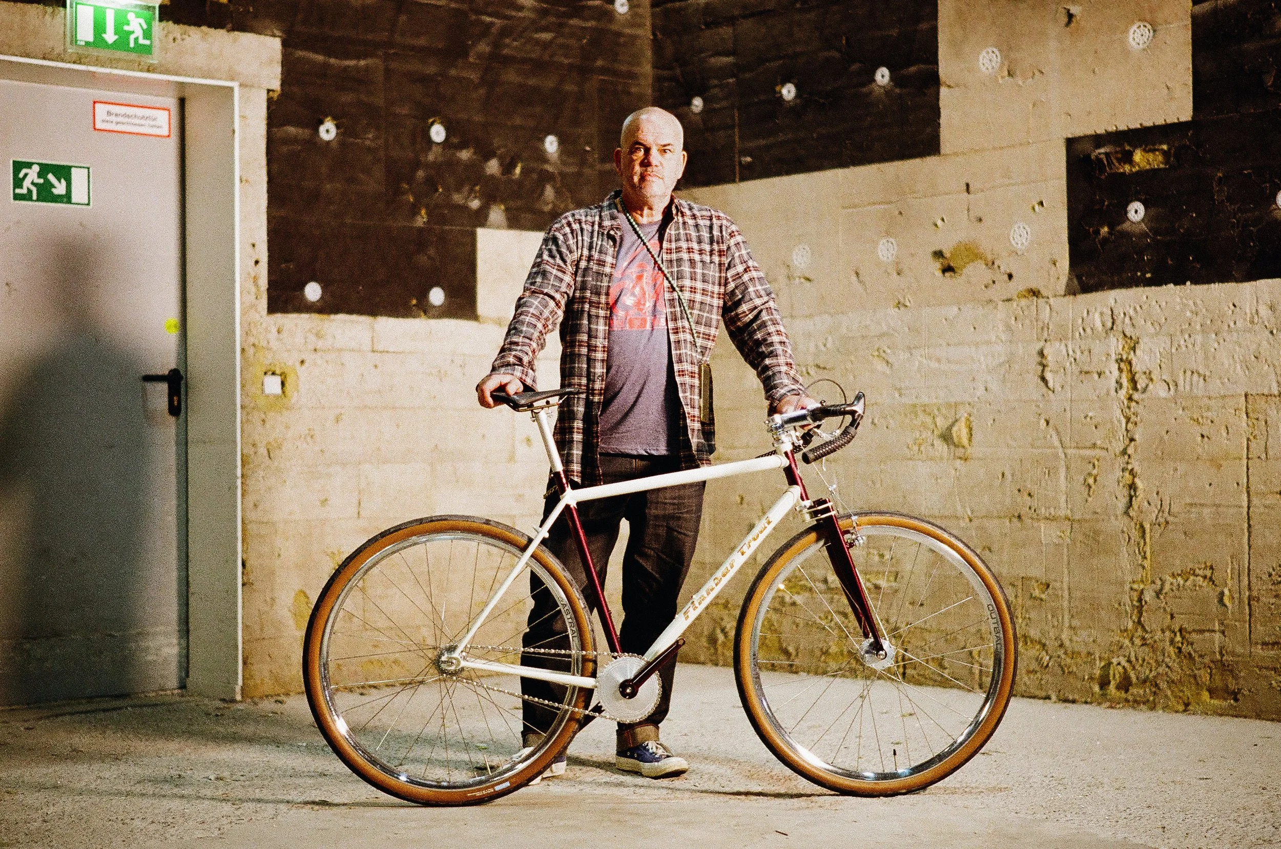 Finnbar Trout Rumble Fish track bike single speed cyclocross steel hand made garbaruk beast components astral mack superlight bespoked dresden