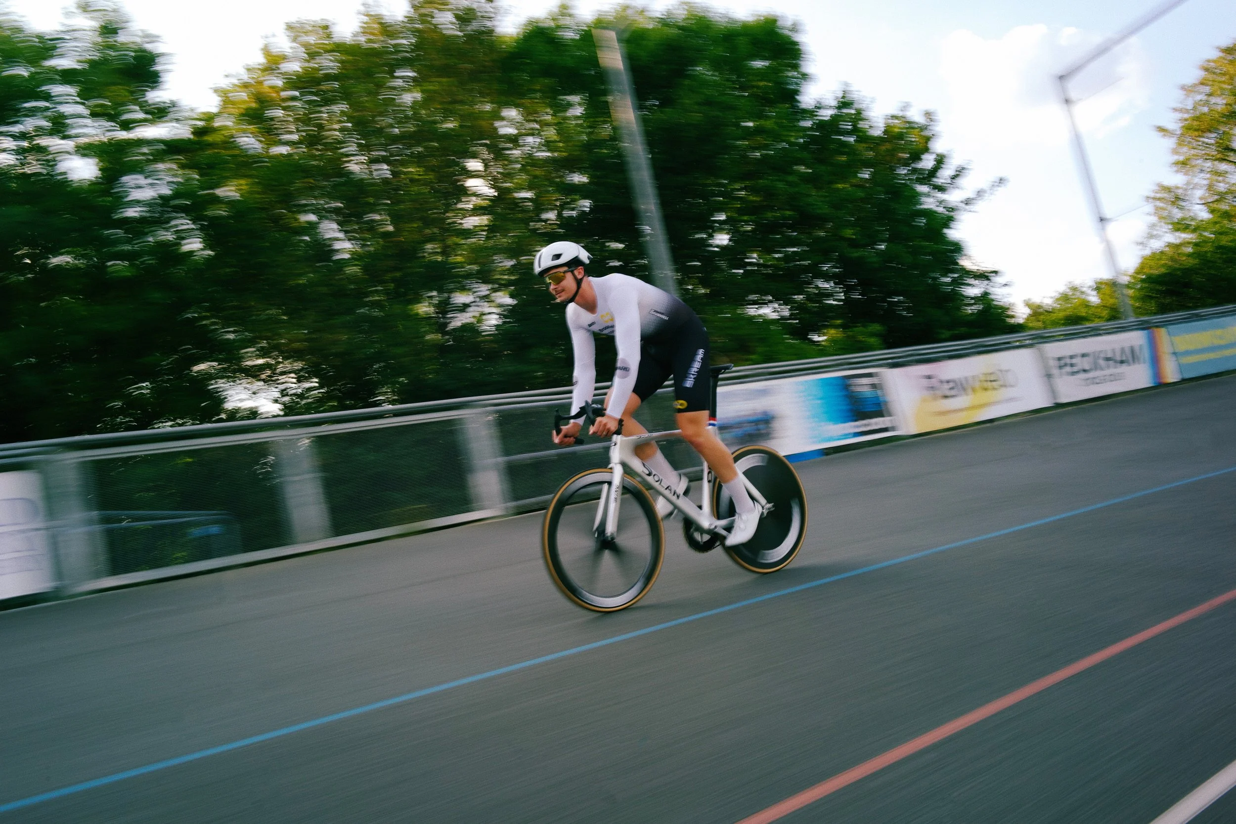 Leica Noctiluxf 0.95 review Ermanno Fissore Fixed Gear Film photography Leica M6 M10