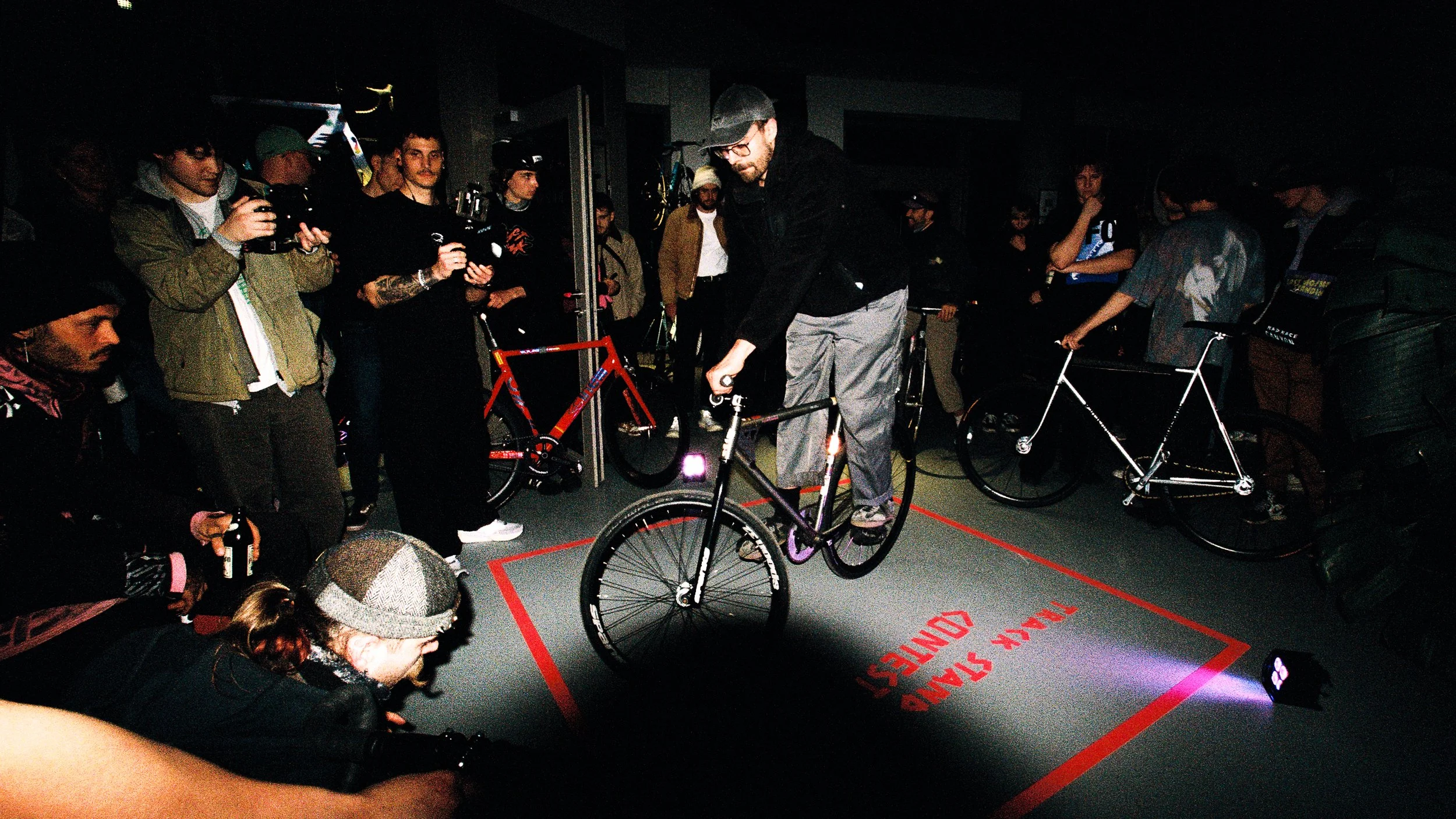 Rad Race Last Wo/Man Standing Berlin 2026 film photography fixed gear track bike