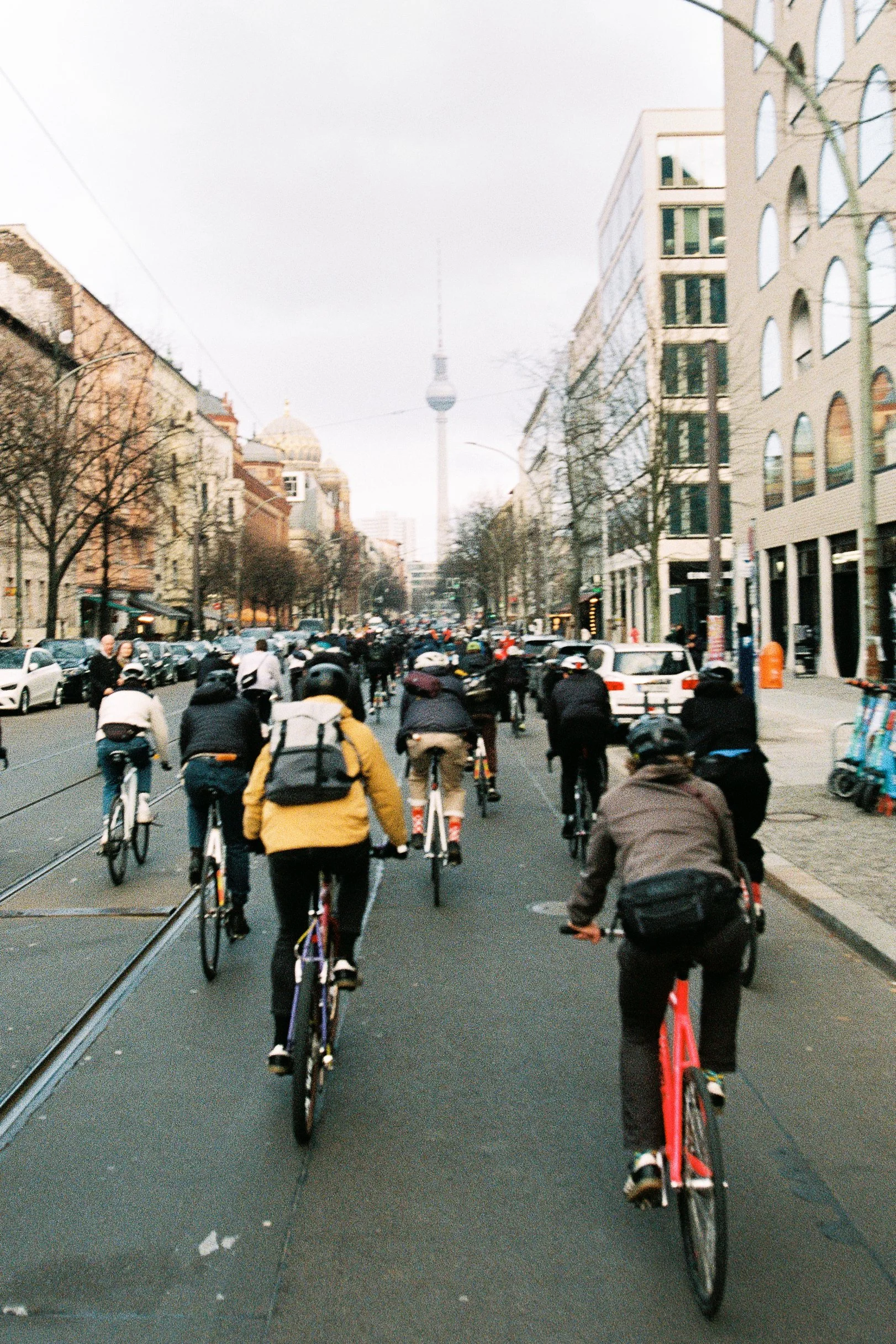 Rad Race Last Wo/Man Standing Berlin 2026 film photography fixed gear track bike