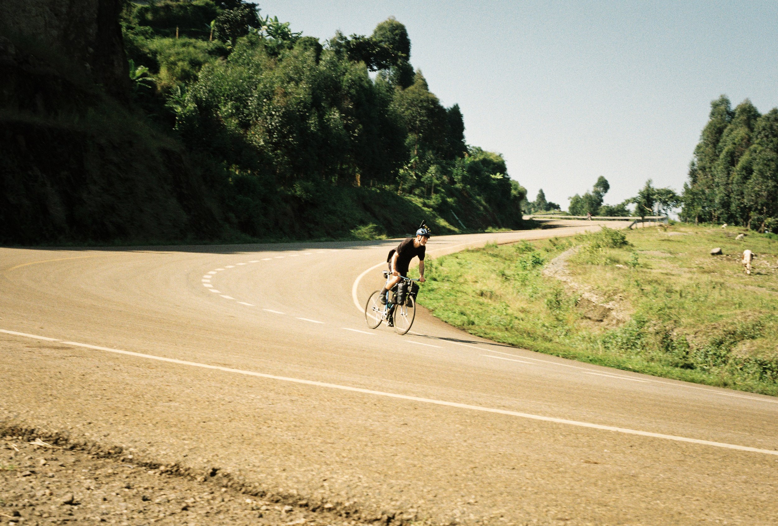 Fixed Gear Tracklopacking Bikepacking Fixed Gear Africa Uganda Film