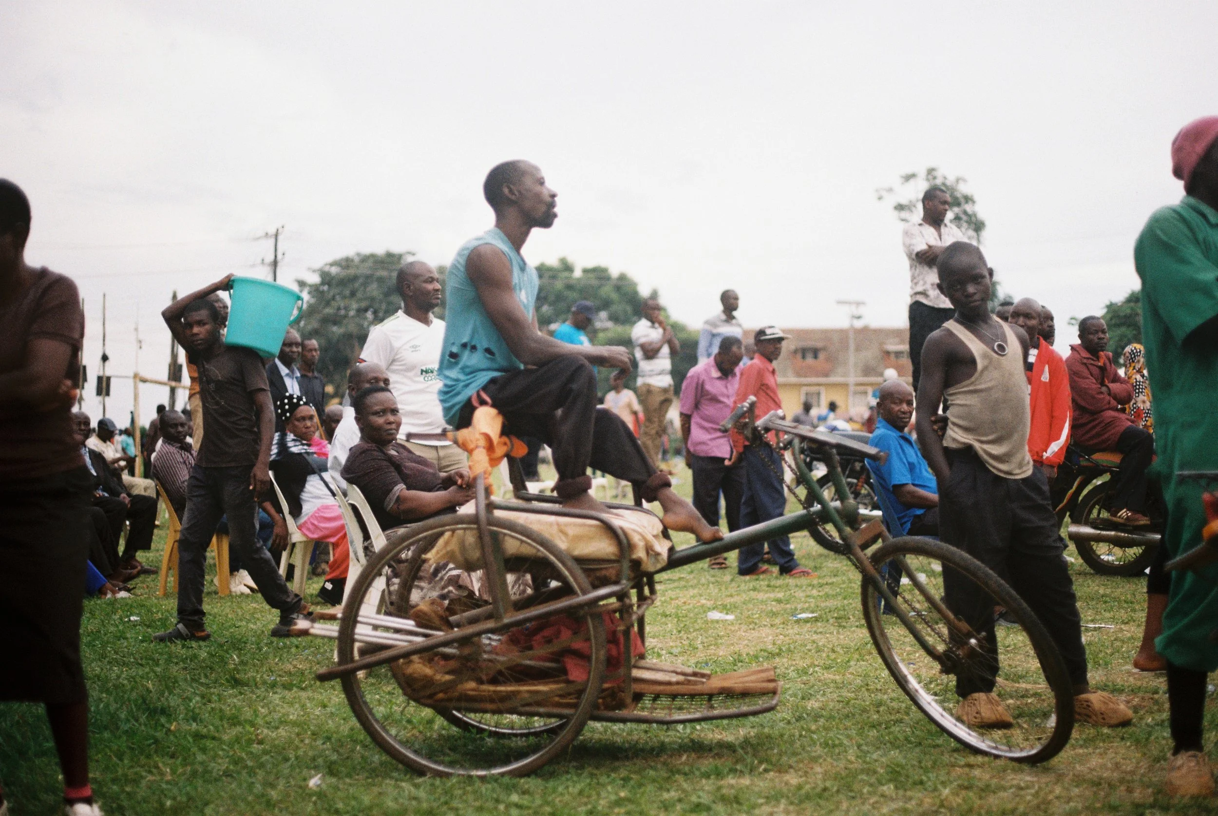 Fixed Gear Tracklopacking Bikepacking Fixed Gear Africa Uganda Film