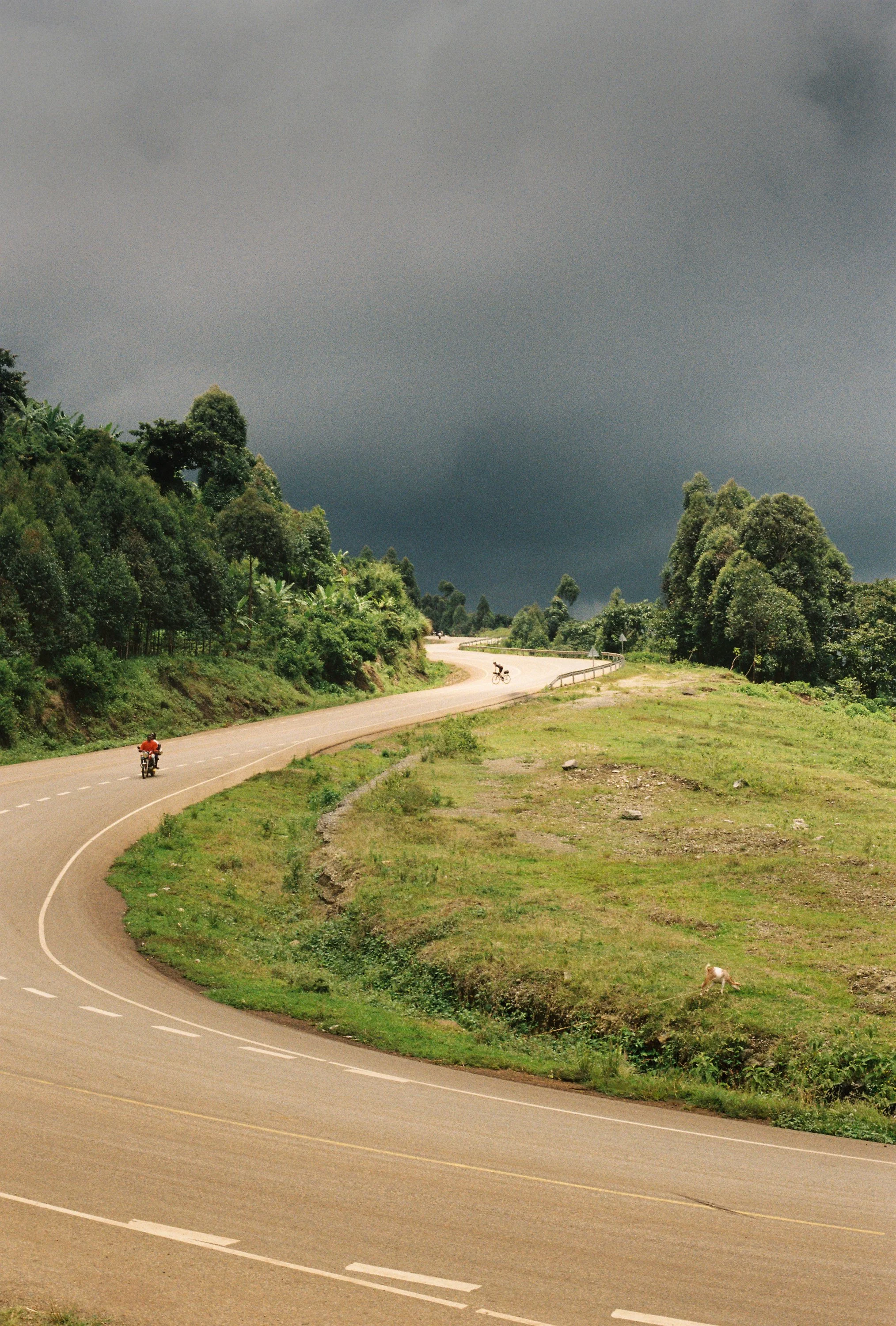 Fixed Gear Tracklopacking Bikepacking Fixed Gear Africa Uganda Film
