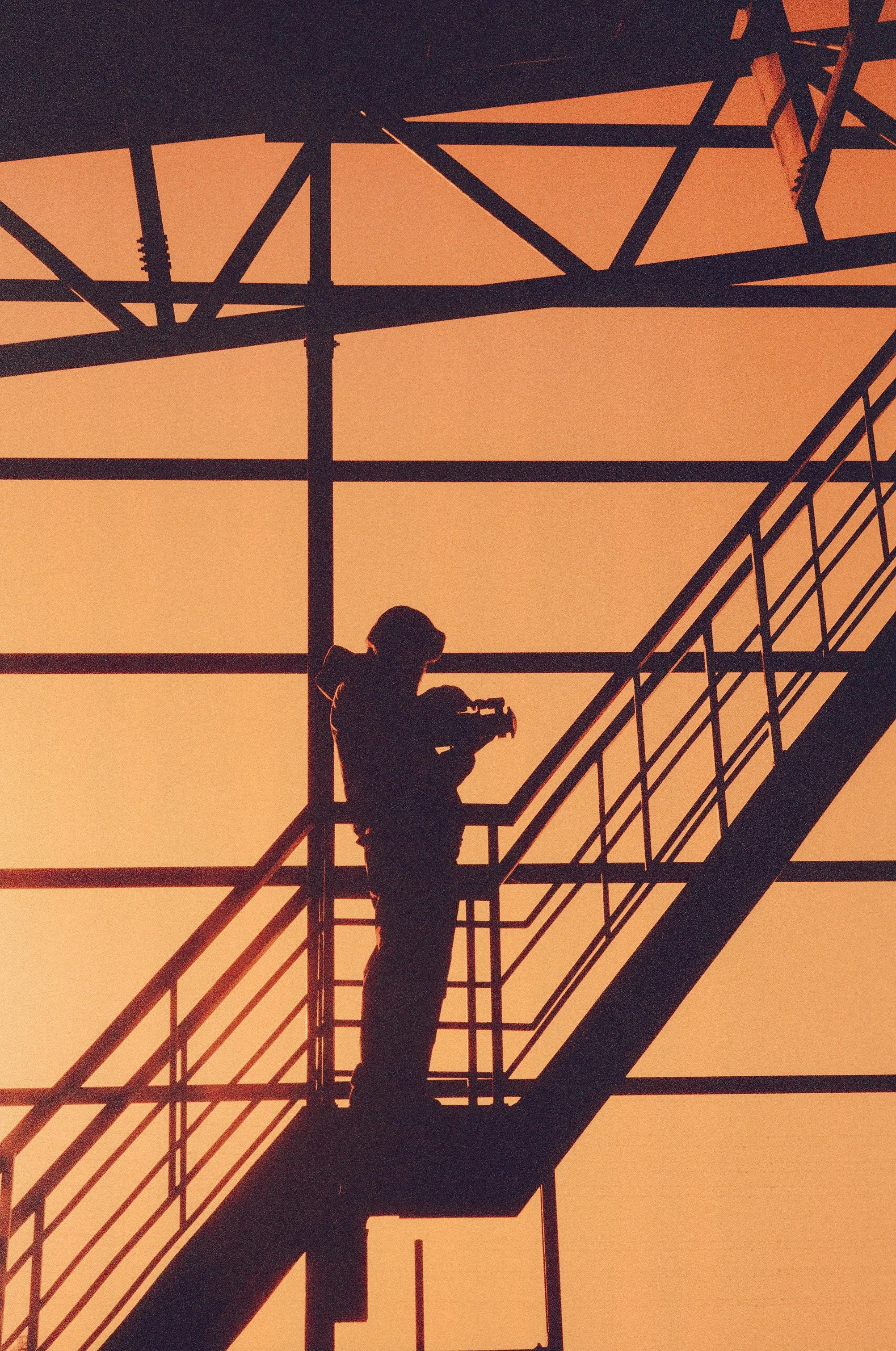 Harman Red 125 Review Film photography fixed gear criterium rust out Japan