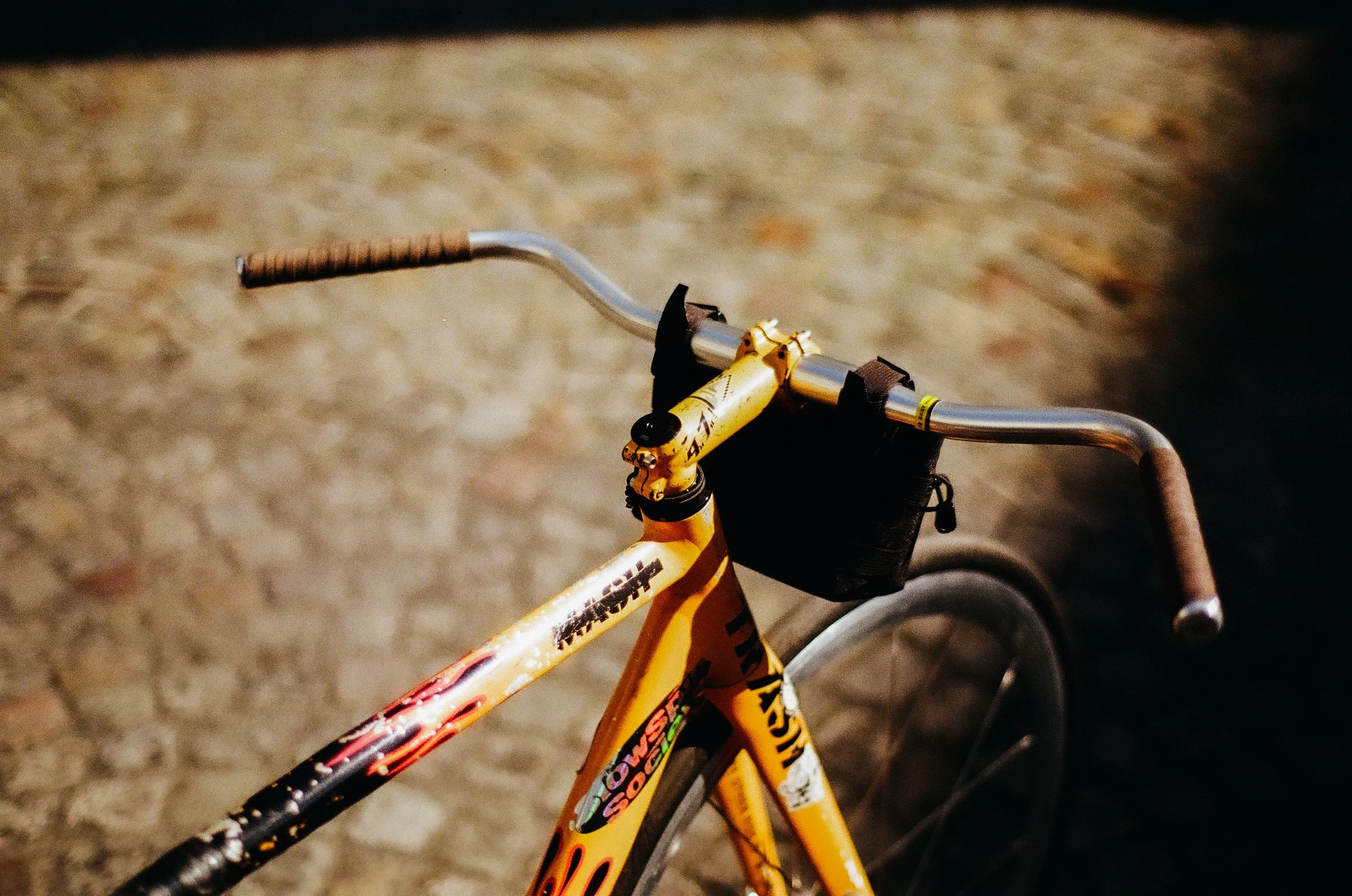 Custom painted mash parallax track bike fixed gear parakino Hed belgium chrisking track hub mavic cosmic thomson simworks sugino 75 daily rat bike trash bike