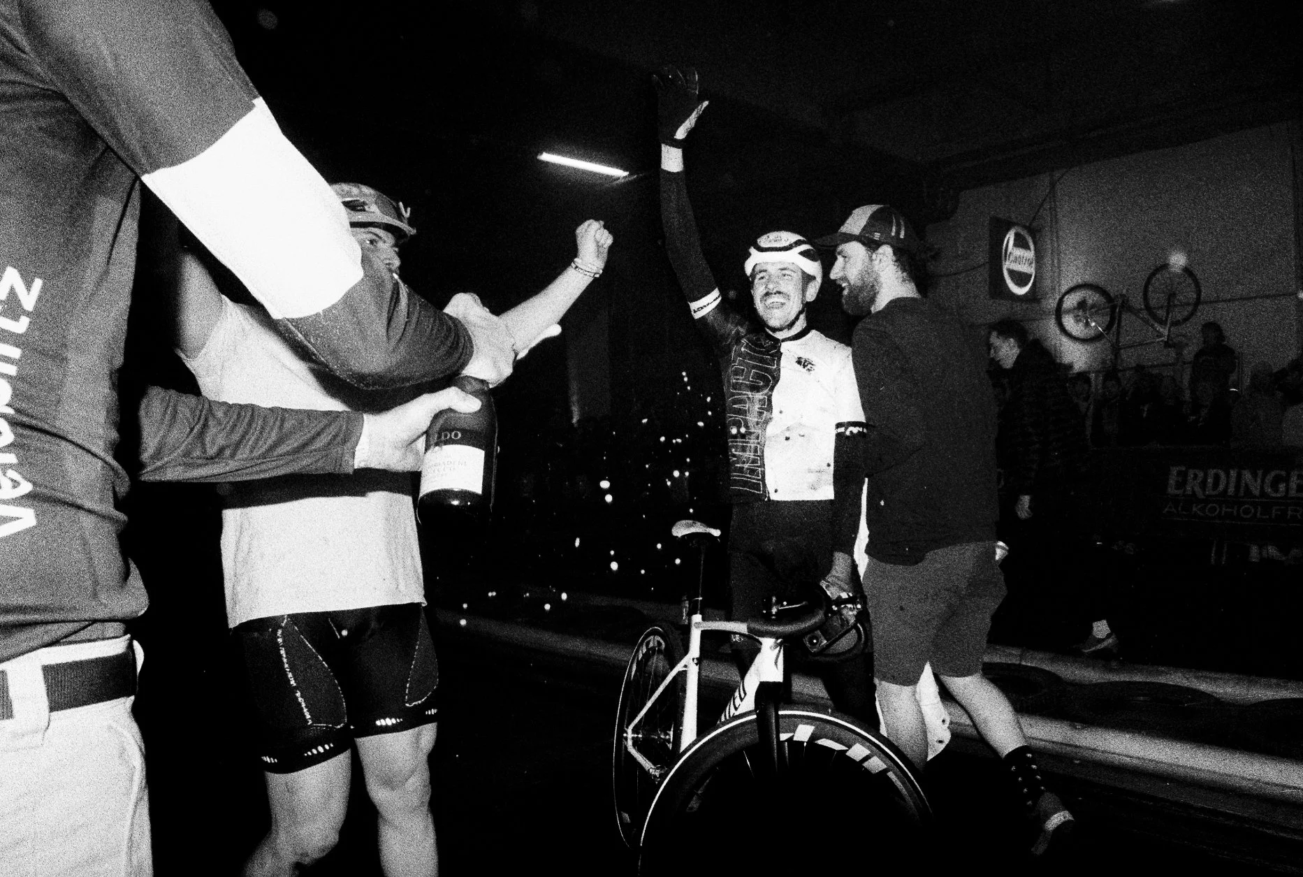 Rad Race Last Wo/Man Standing 2026 Fixed Gear criterium berlin