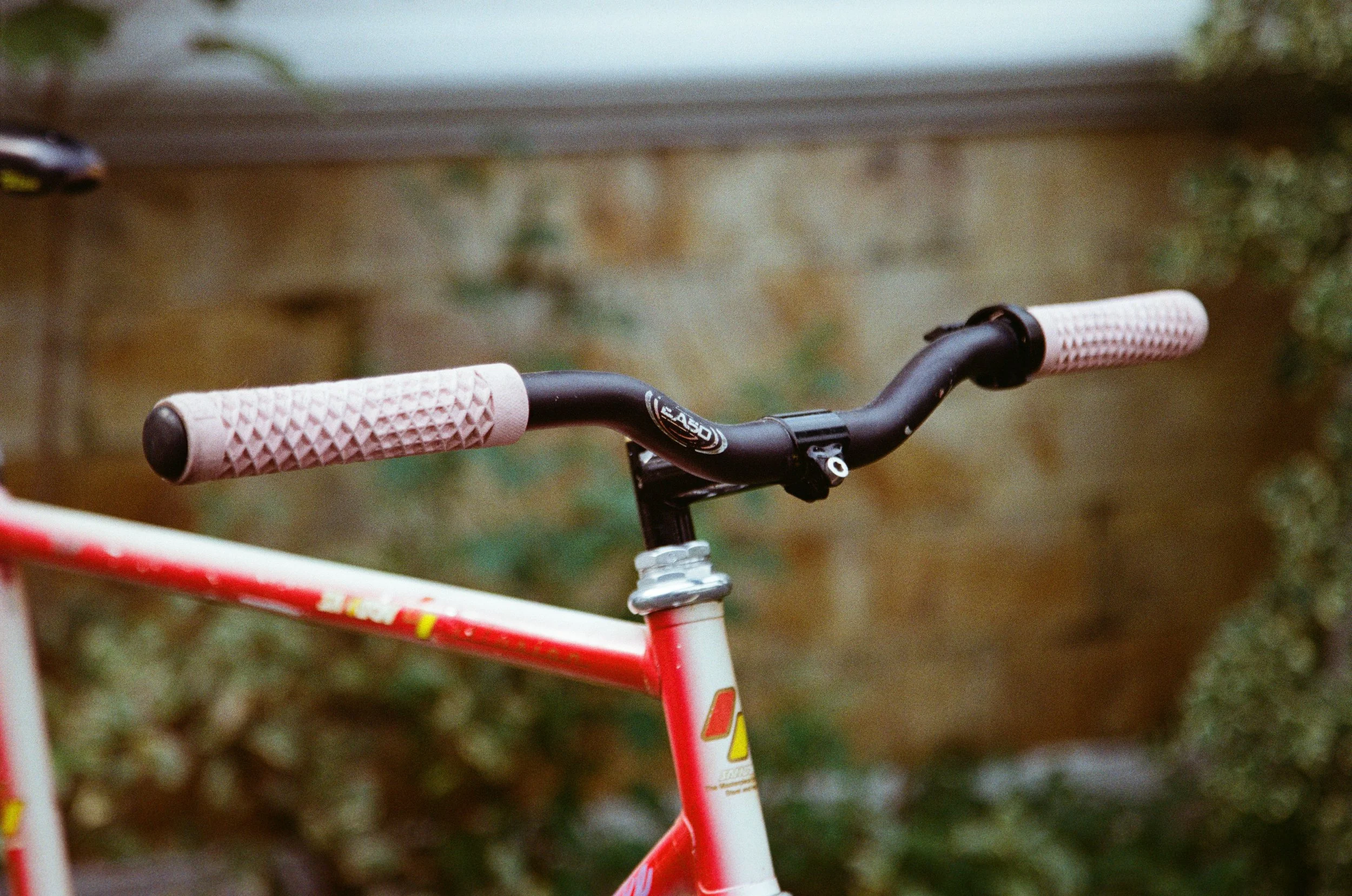 Samson Illusion Fixed gear track bike Sakura Fade NJS Japan Araya super aero campagnolo super pista record salsa stem phil wood