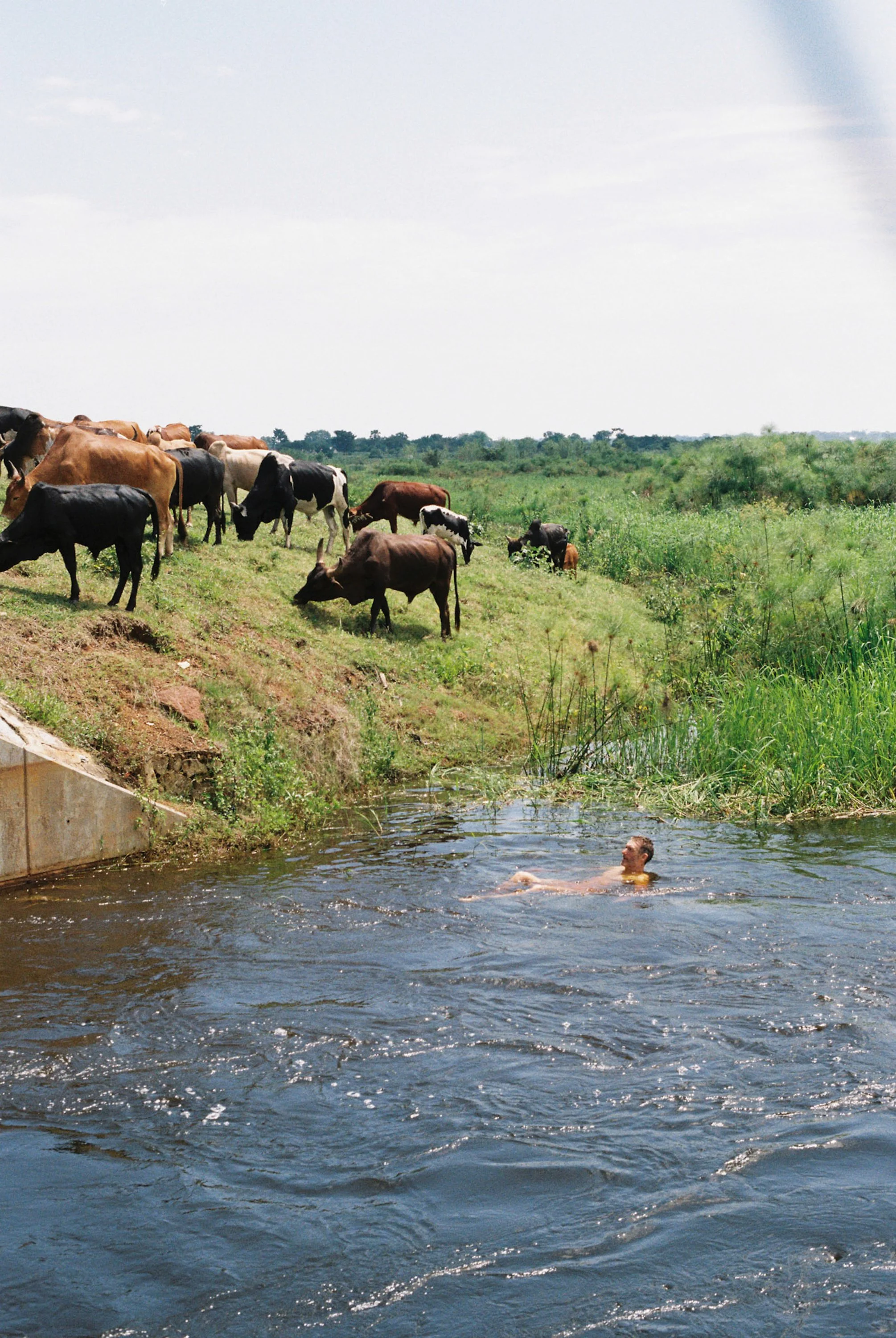 Fixed Gear Tracklopacking Bikepacking Fixed Gear Africa Uganda Film