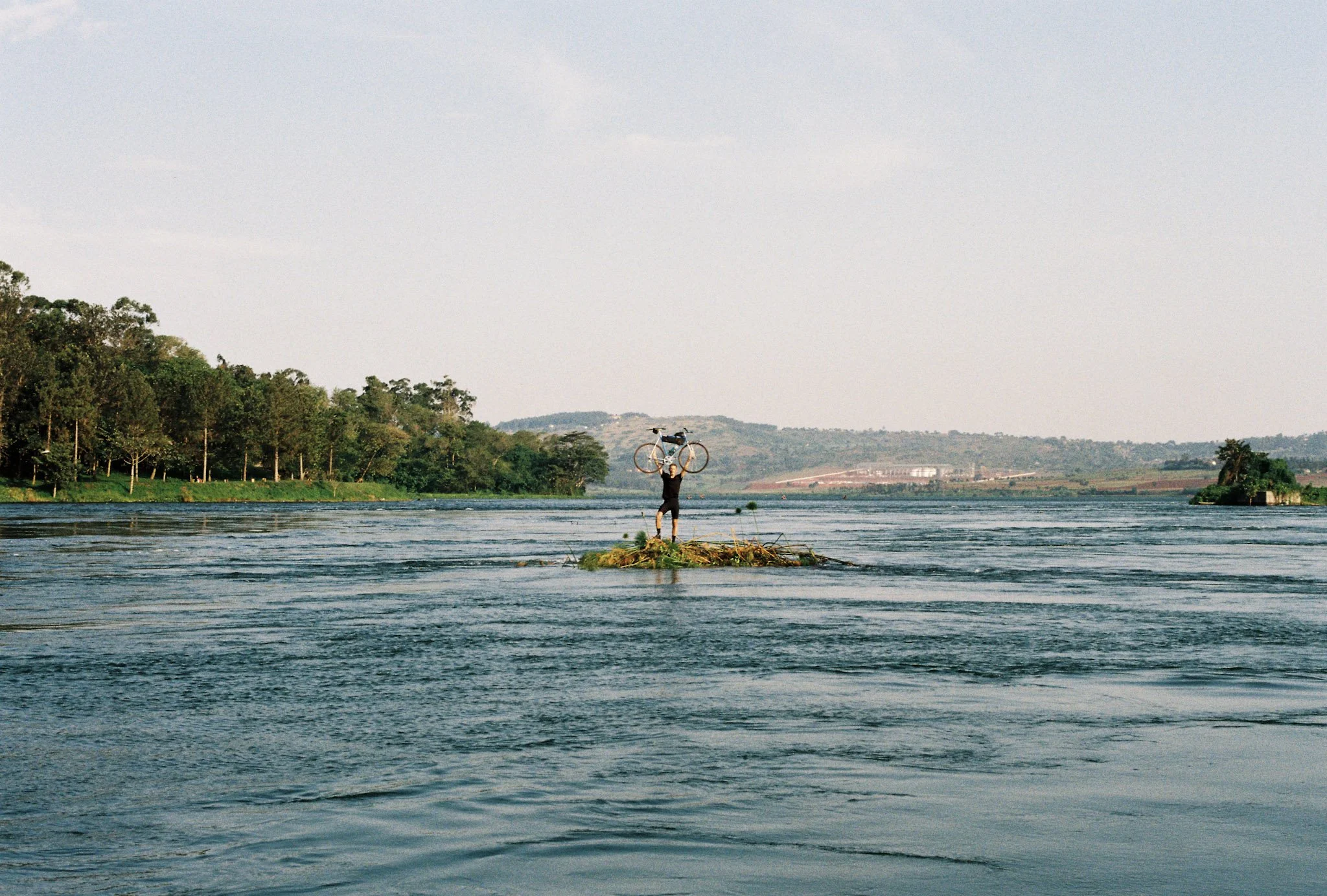 Fixed Gear Tracklopacking Bikepacking Fixed Gear Africa Uganda Film