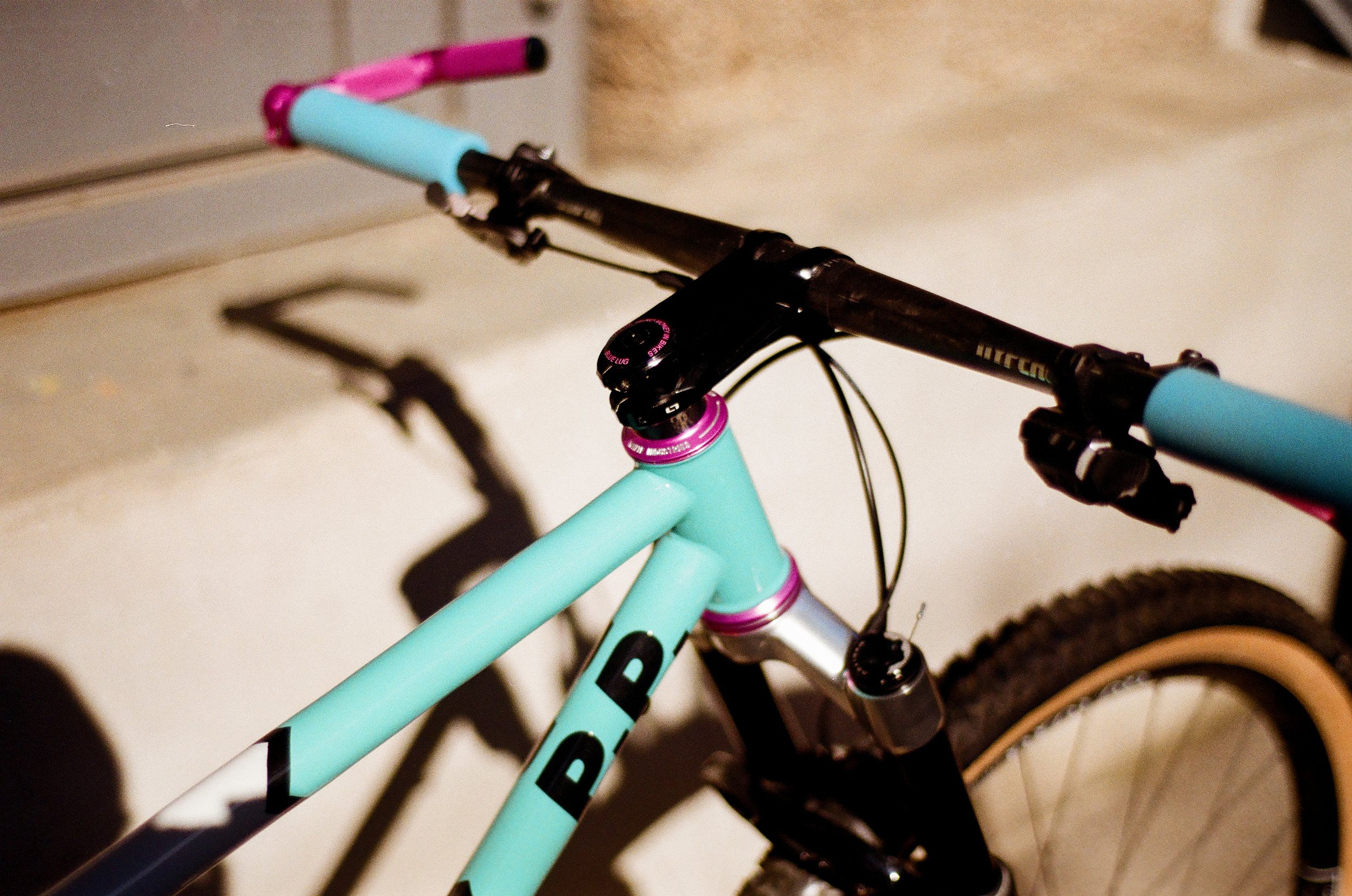 Hunt Wheels Proven MTB Sour Salsa Party Yetu Tune Shimano XTR Manitou Fork White industries Chrisking
