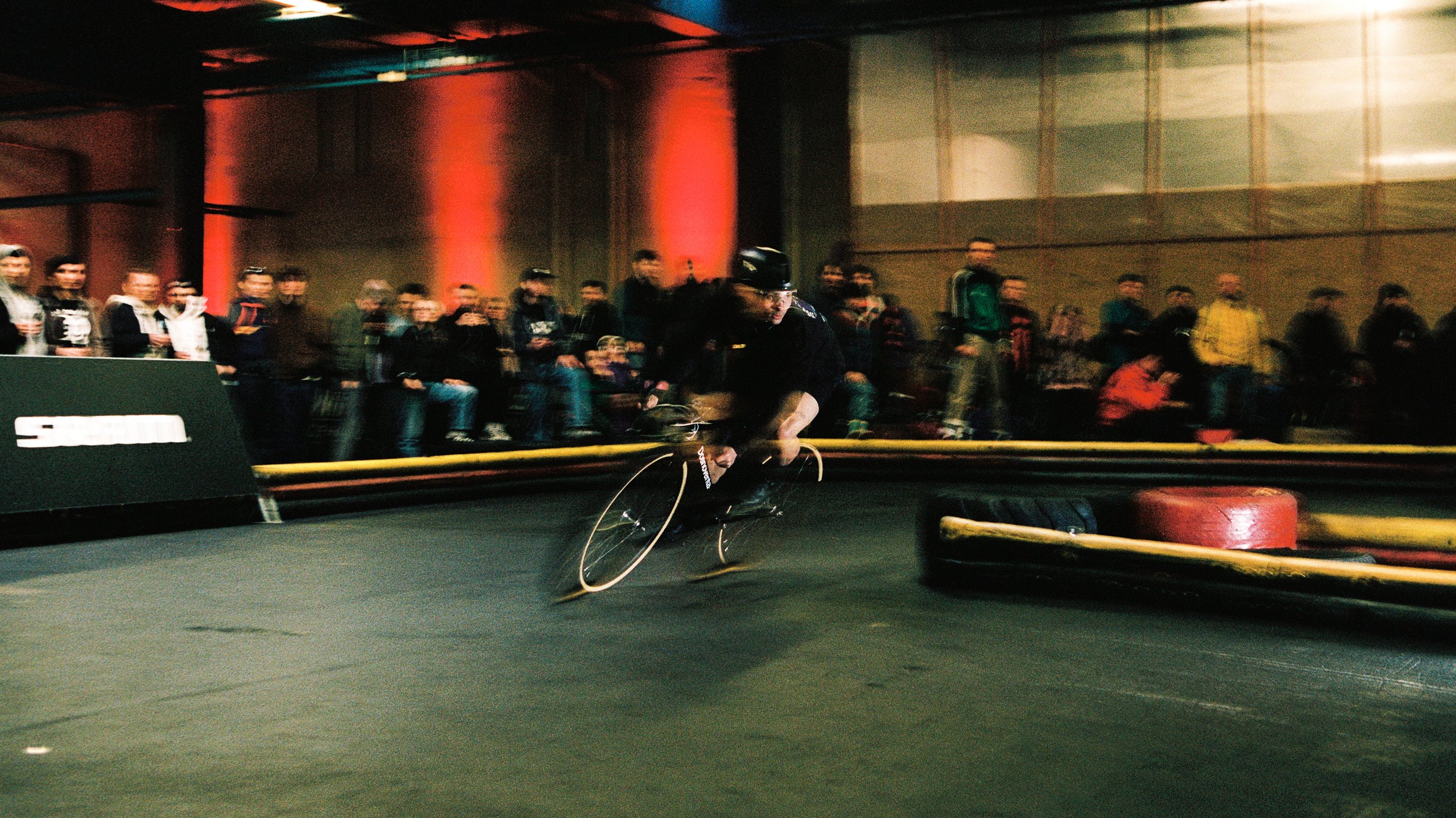 Rad Race Last Wo/Man Standing 2026 Fixed Gear criterium berlin