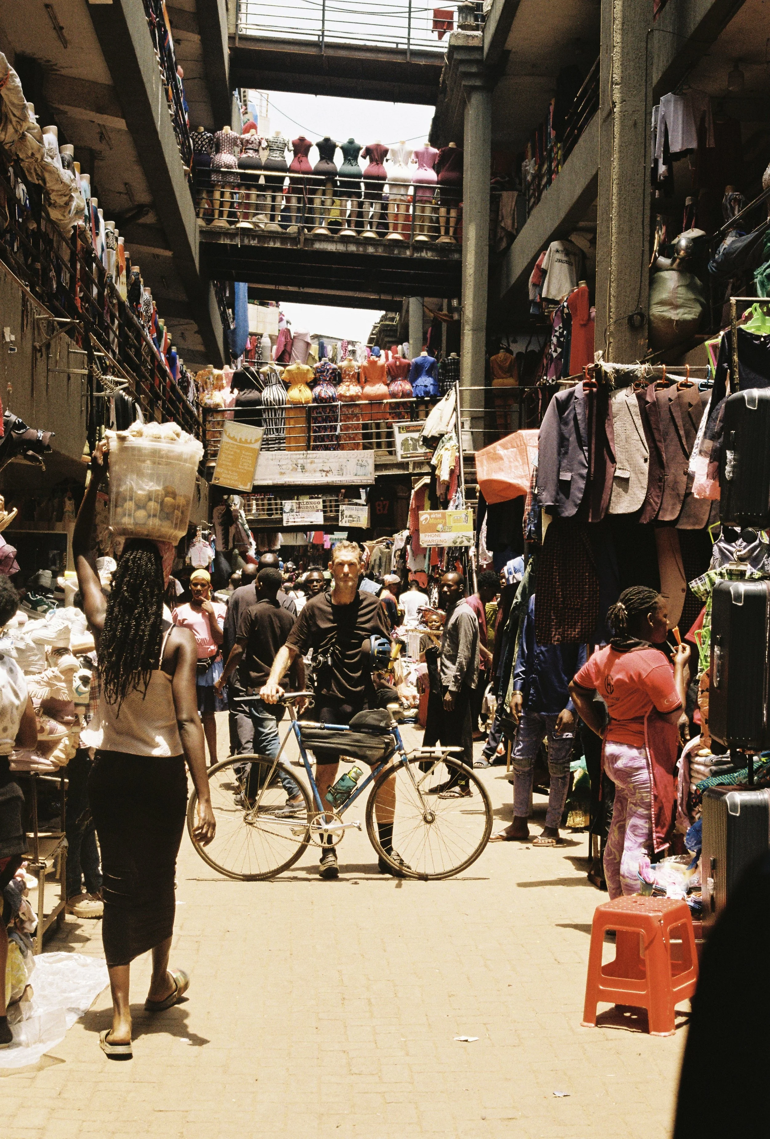 Fixed Gear Tracklopacking Bikepacking Fixed Gear Africa Uganda Film