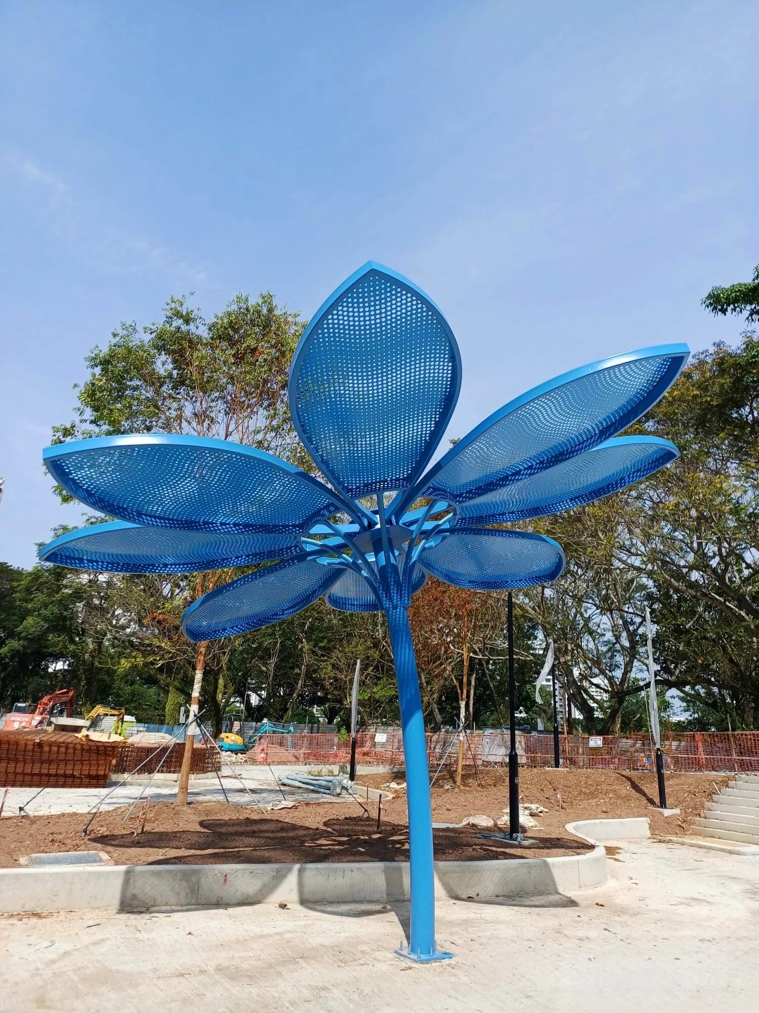 Sun Plaza Park Wave Laser Cut Panel_Singapore.jpg