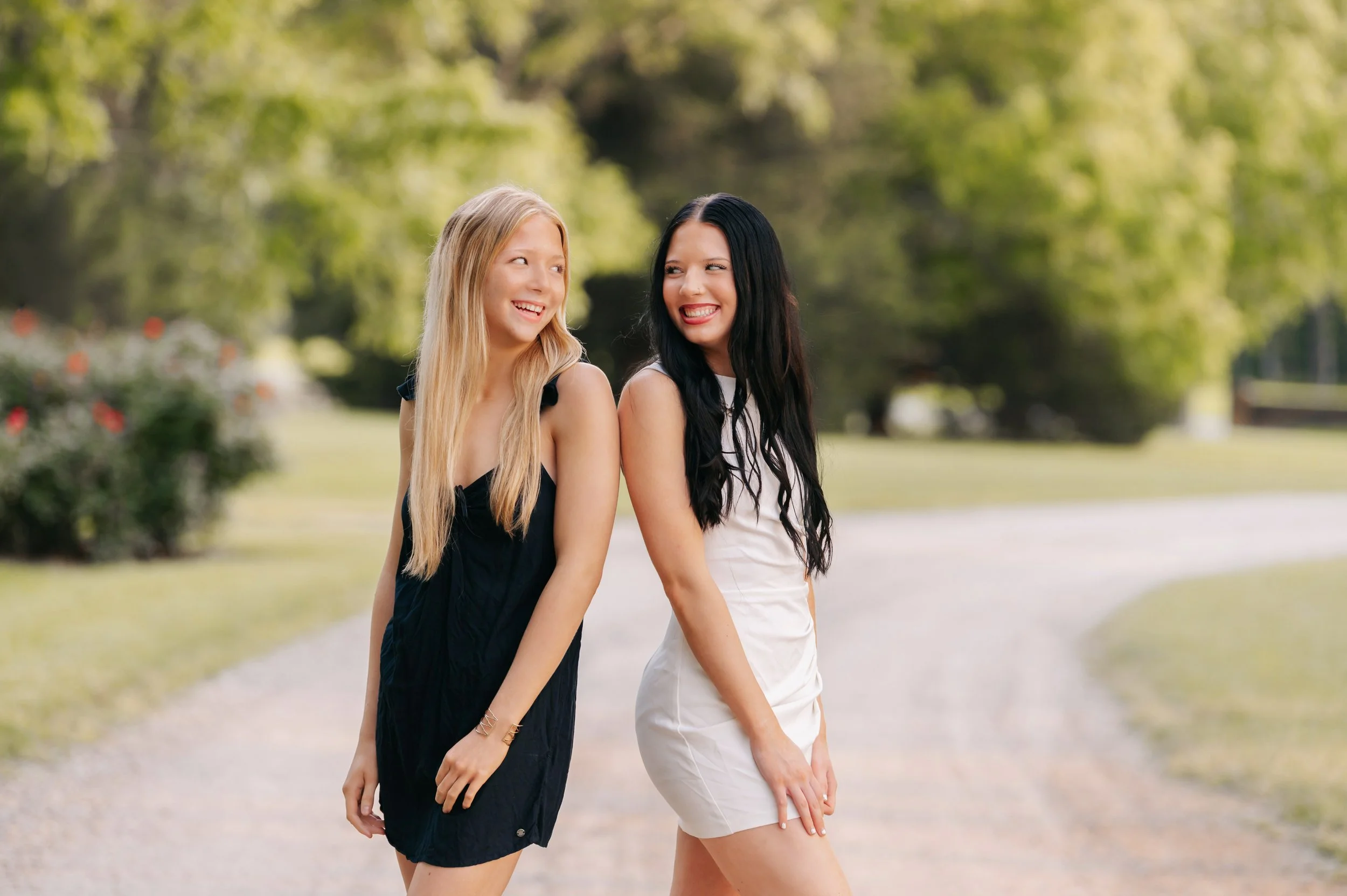 Williams Sisters Seniors 2025 (61).jpg