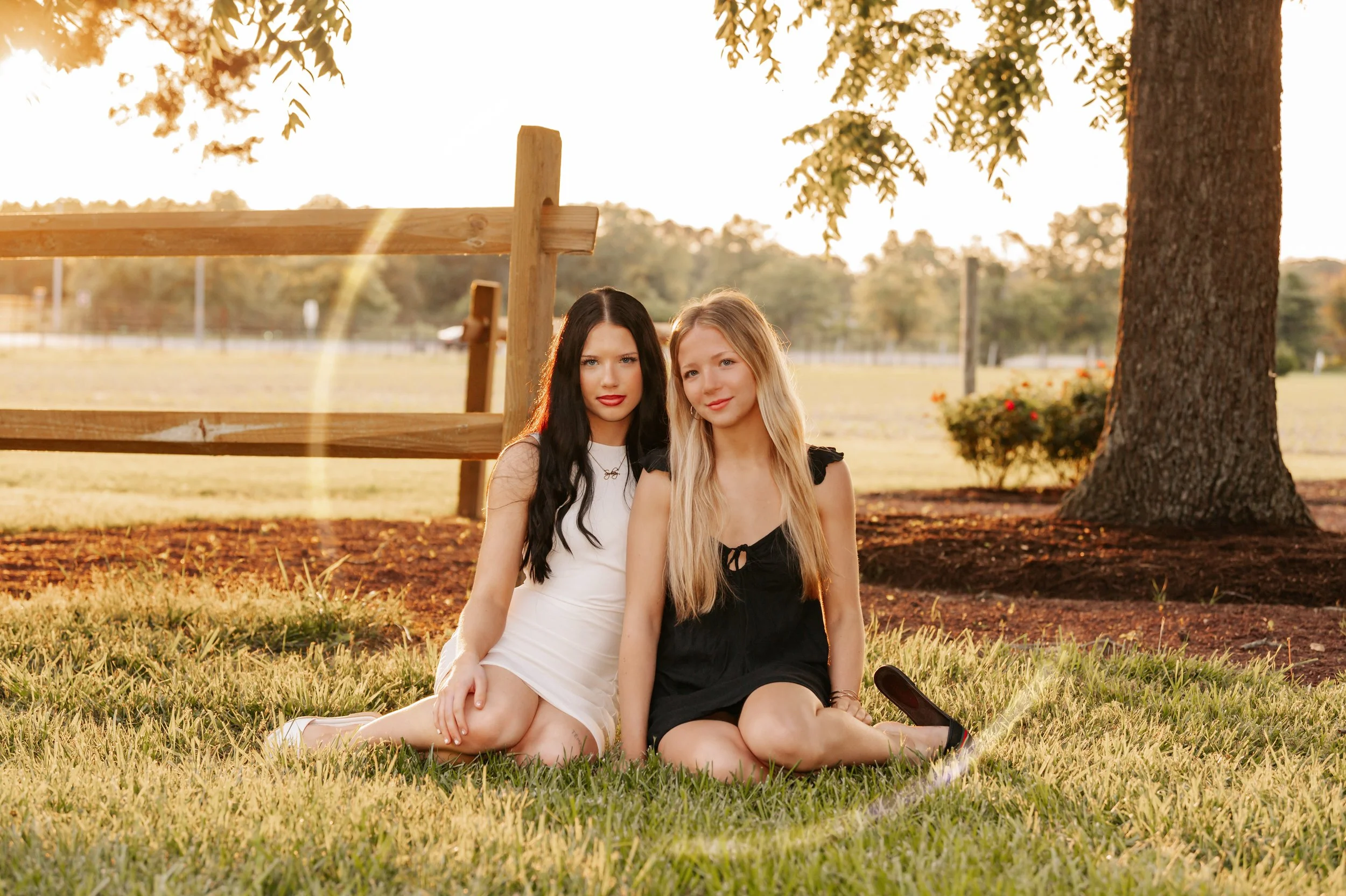 Williams Sisters Seniors 2025 (235).jpg