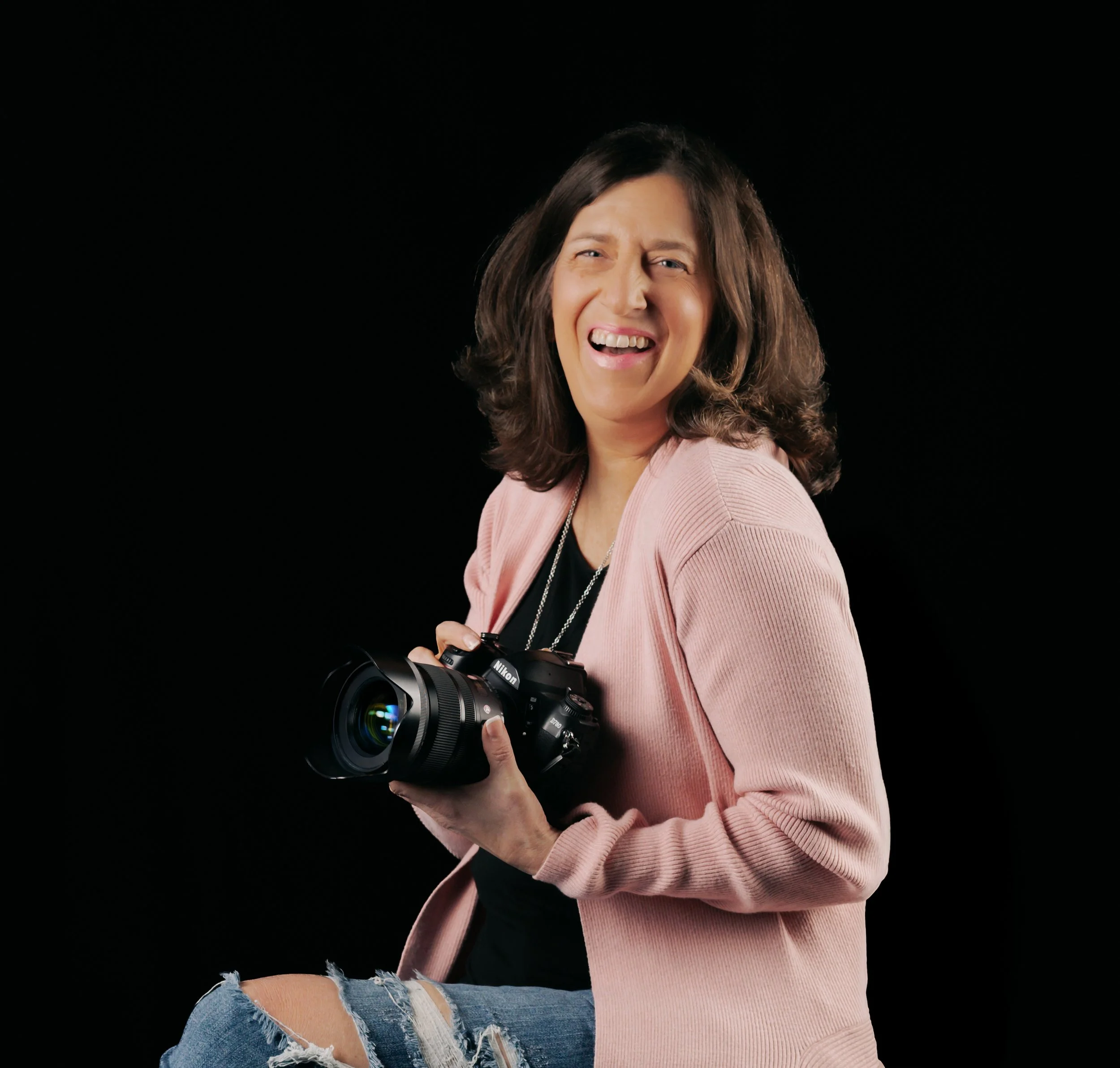 Dona Headshots 2026 (1).jpg