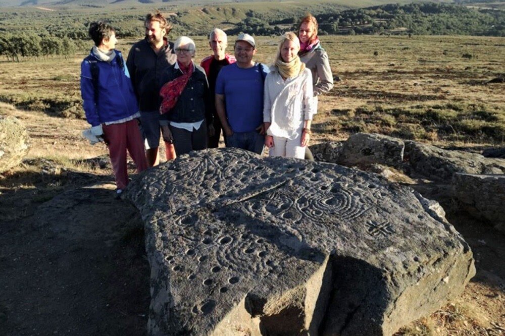 petroglyphs-min.jpeg