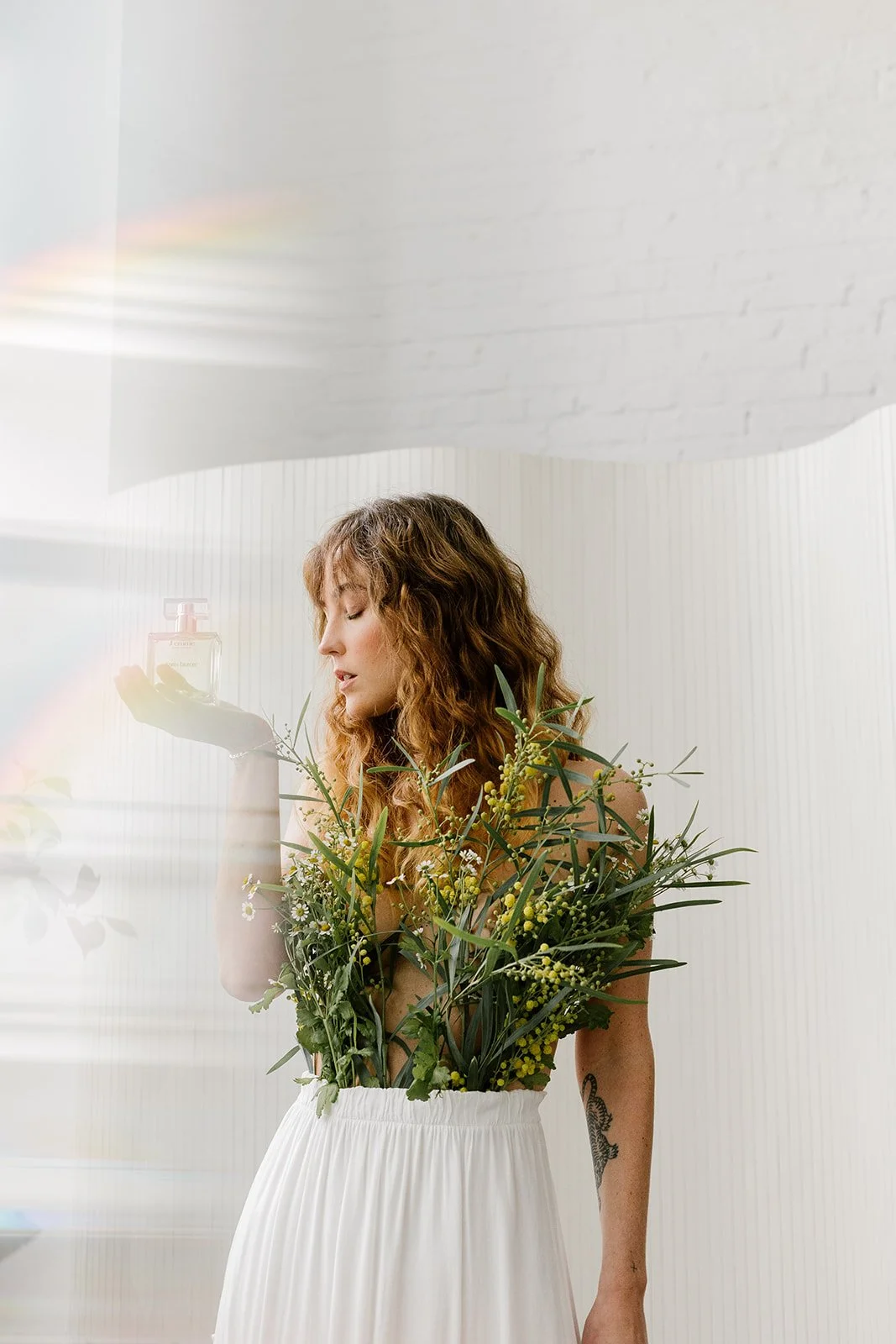 Parfum naturel Après l’Aurore J’emme Parfums aux essences de mimosa et tilleul avec citrine pour le chakra du plexus solaire