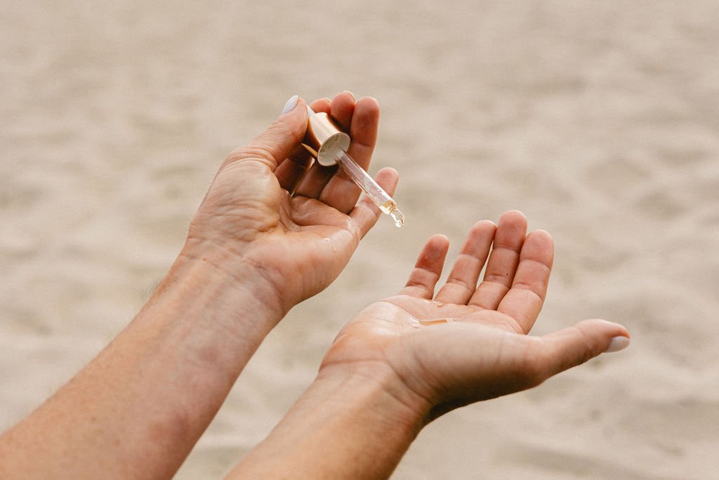 Huile sèche parfumée pour le corps et les cheveux au thé matcha crémeux addictif