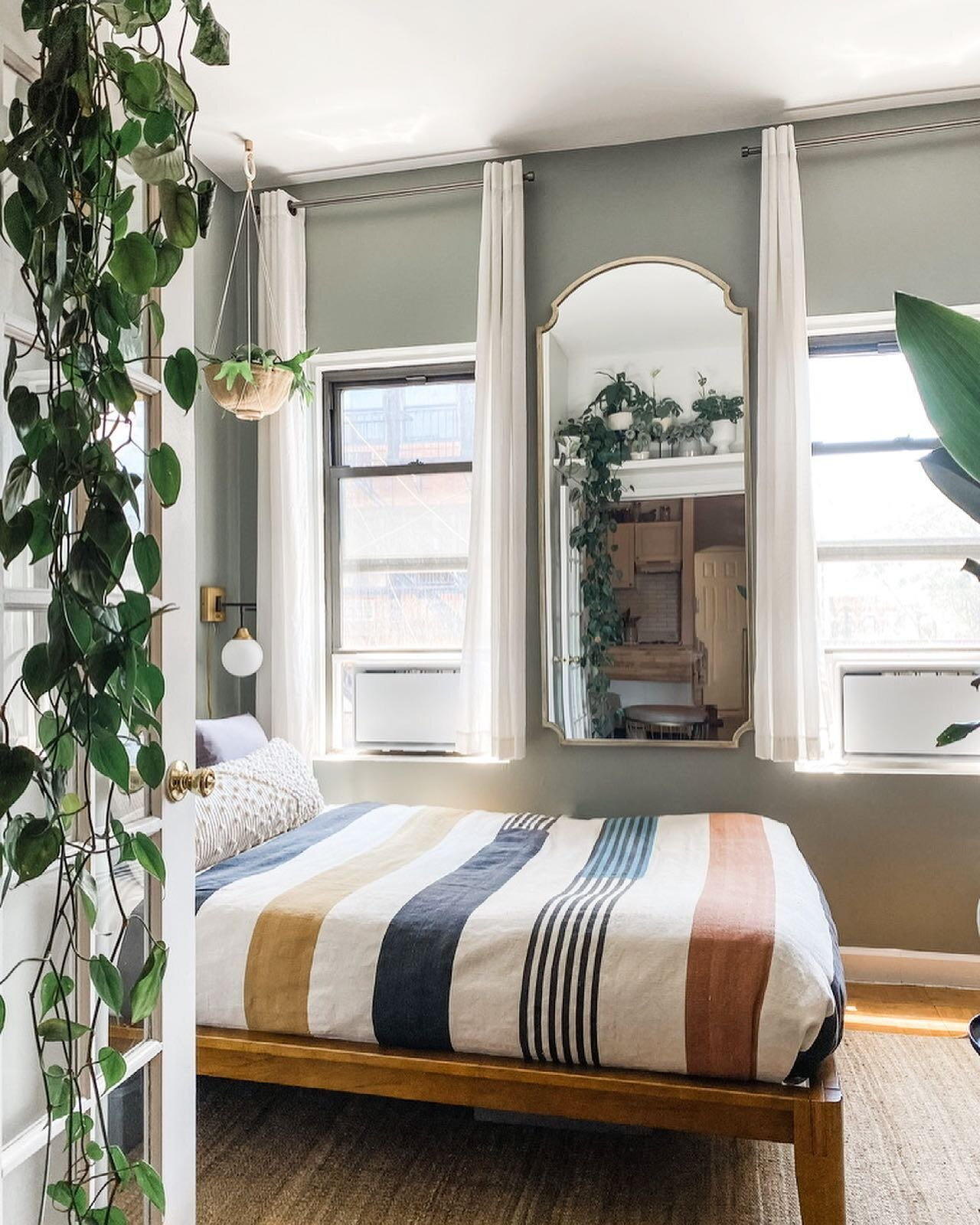 This week my bedroom got some little upgrades. Seemingly little upgrades that felt big to me...things I ordered in February when I moved into this apartment. The long wait is finally over and quality of home life has improved!
-
First of all, new air