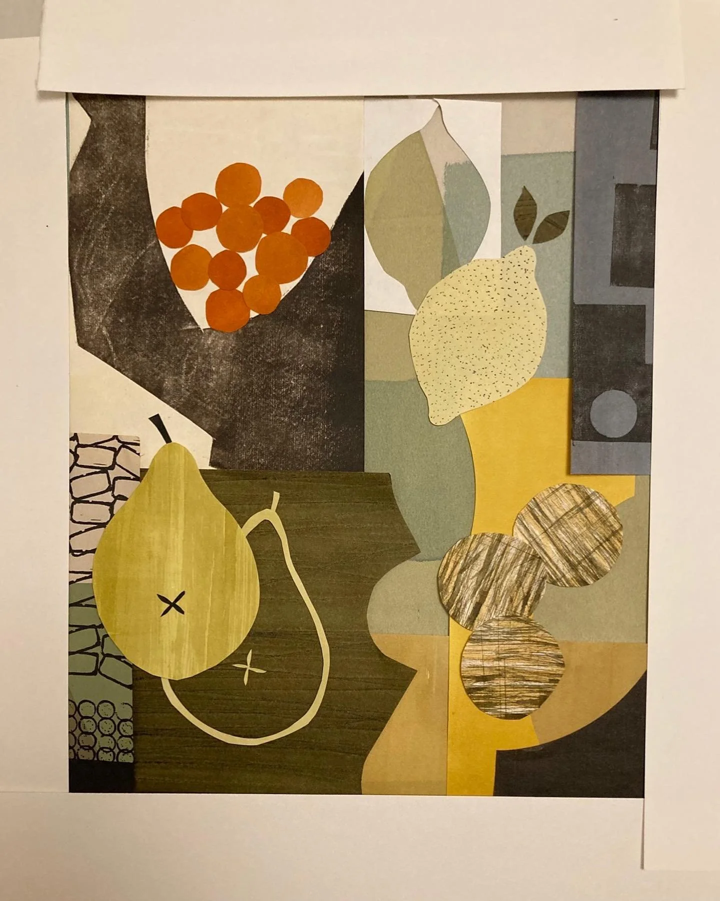Finalising this commission- think I&rsquo;m there now! #commission #collage #printmaking #fruit #midcentury #mixedmediaartist #mixedmedia #collageartist #commission #faversham #eastkentartists