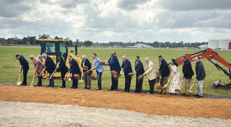 Hangar “I” Groundbreaking Ceremony