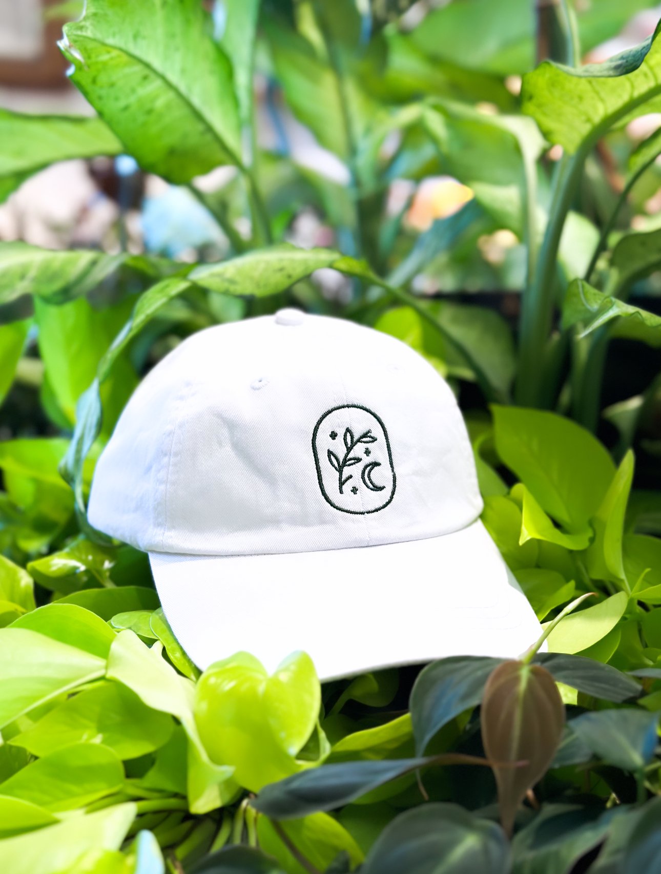 Luna Love Hat - White