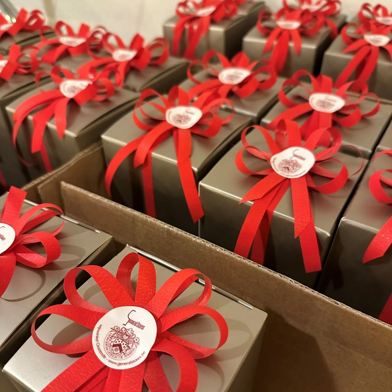 🎄Tijdens de eindejaarsperiode ben je welkom in onze winkel op onze gebruikelijke openingsdagen en -uren:
🕘 Dinsdag, donderdag &amp; vrijdag: 9u30 &ndash; 18u00
🕘 Woensdag: 9u30 &ndash; 13u00
🕘 Zaterdag: 9u00 &ndash; 18u00
❌ Gesloten op kerstdag e