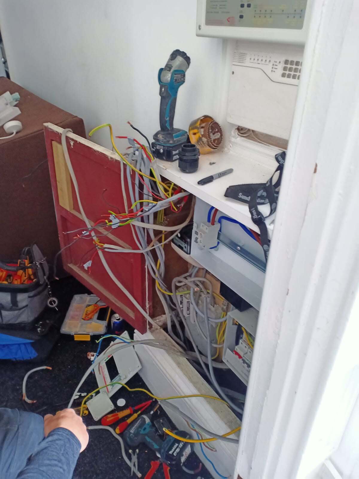 PHOTO-2021-02-02-18-43-25 2.jpg