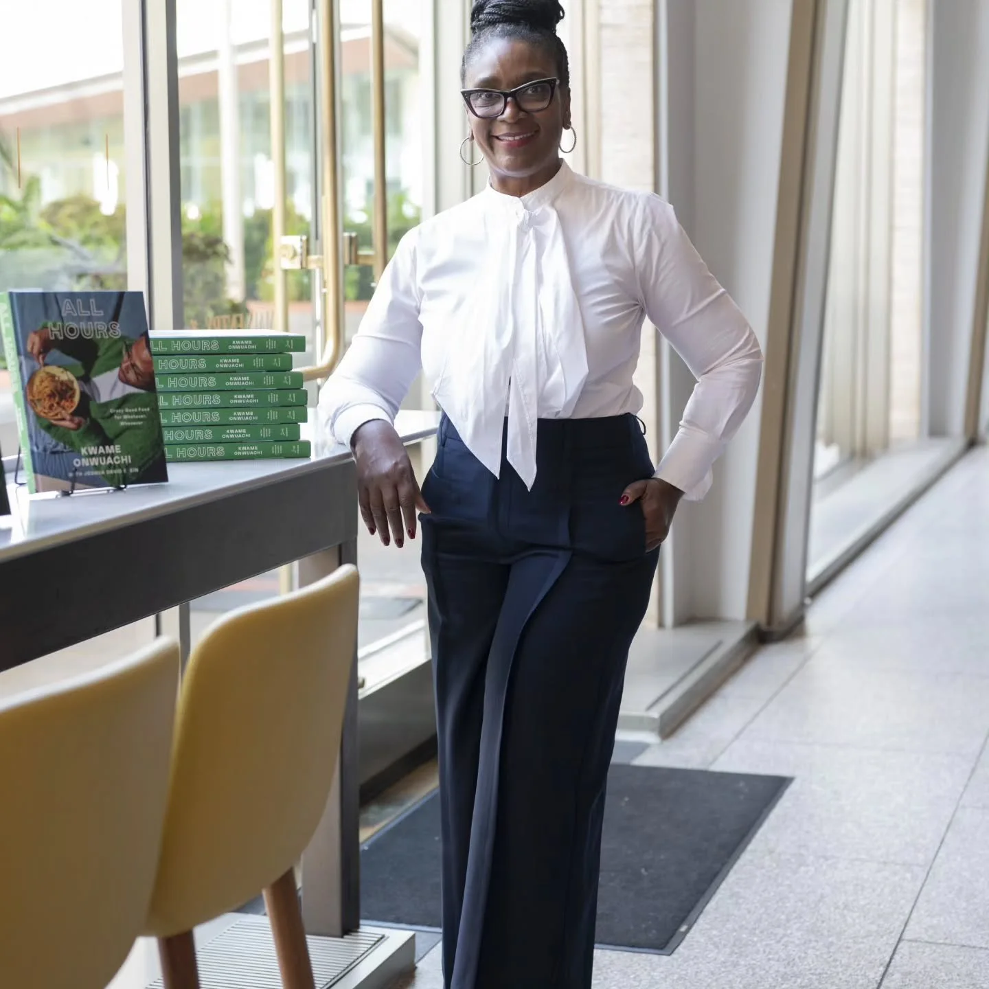 "So ambitious"

Booked, busy and blessed. 🤩

#livealuxelife
@tatianabychefkwame
@marketterestaurant 
@roosterharlem