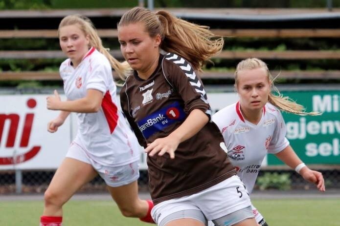 RIKKE TIL HJØRRING!