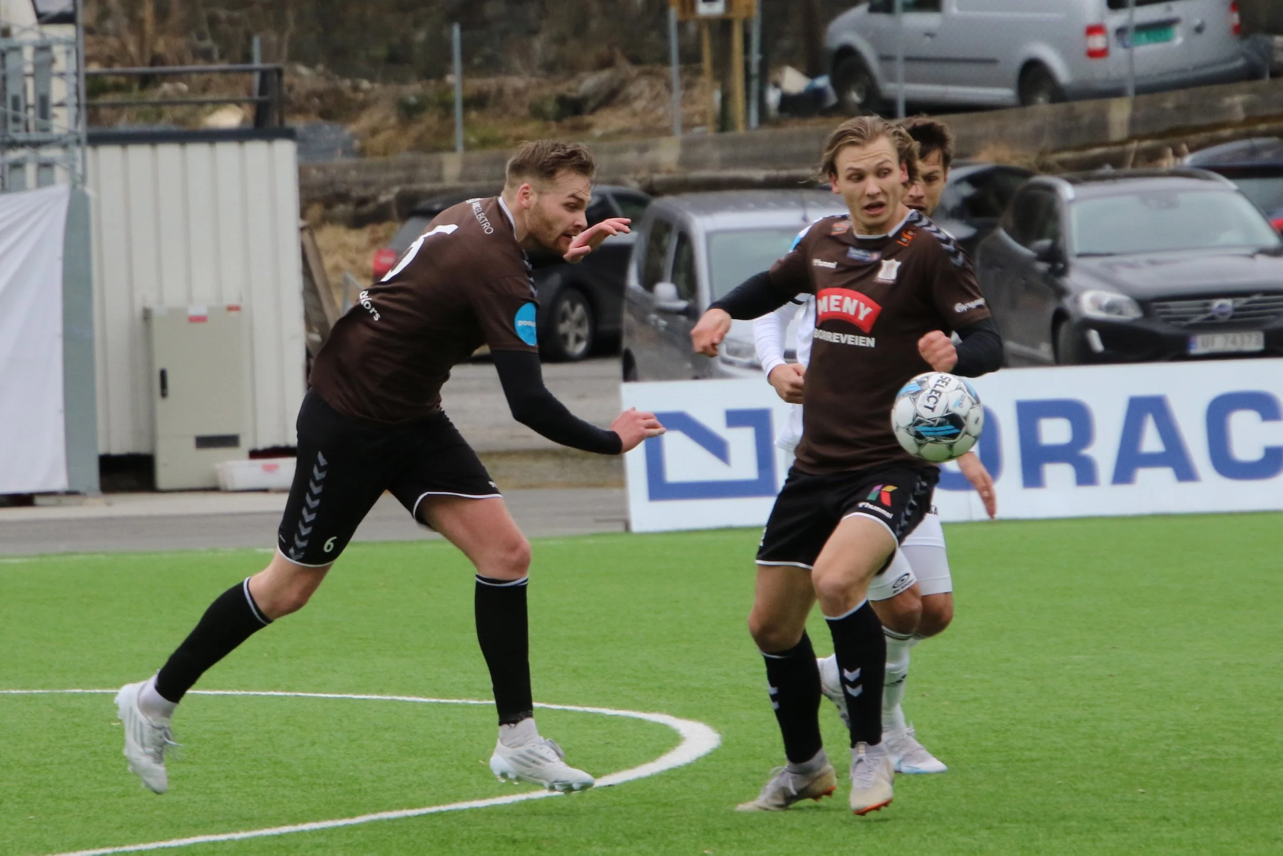 Burde vinni over opprykksfavoritten