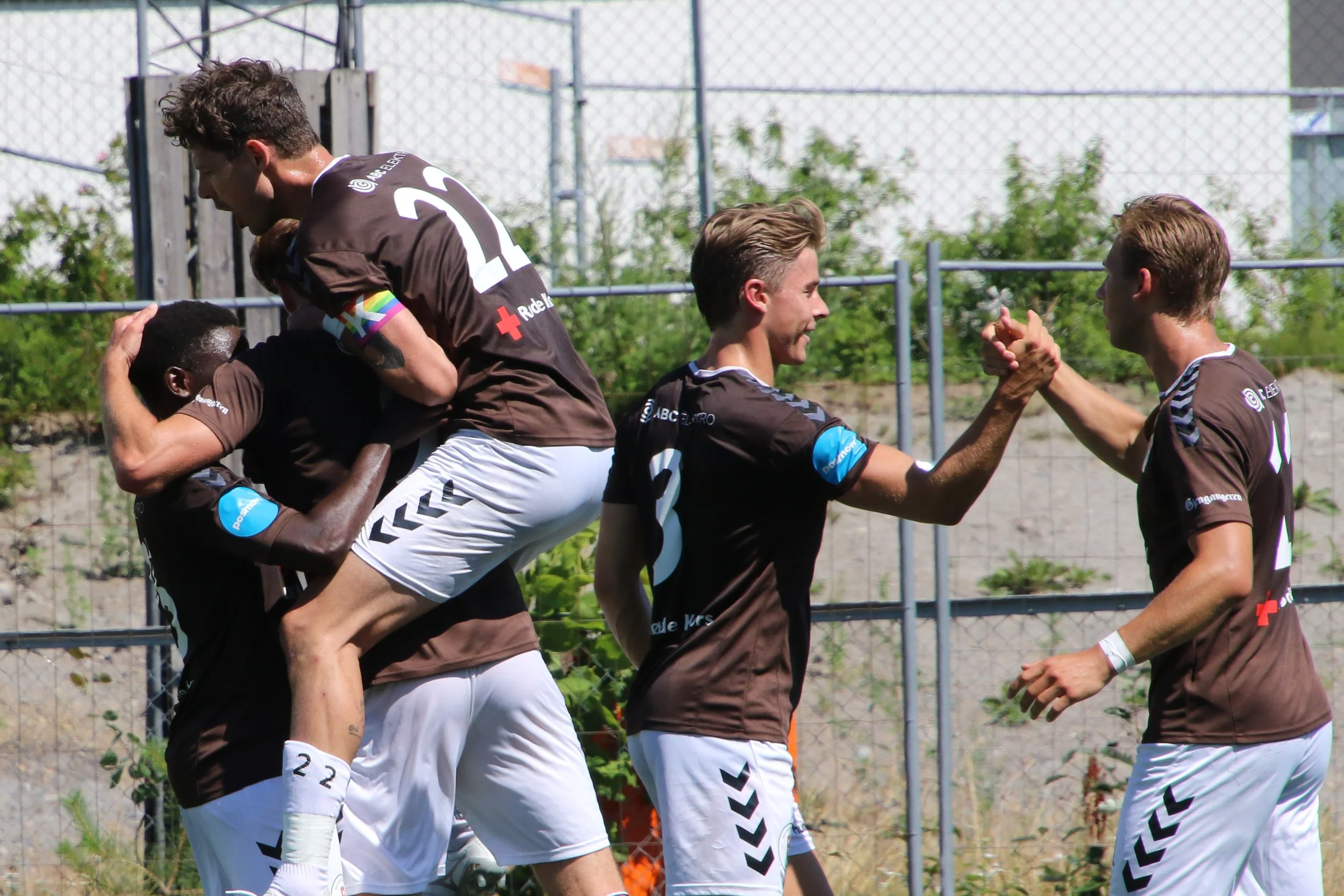 Jubel i siste hjemmekamp før ferien?