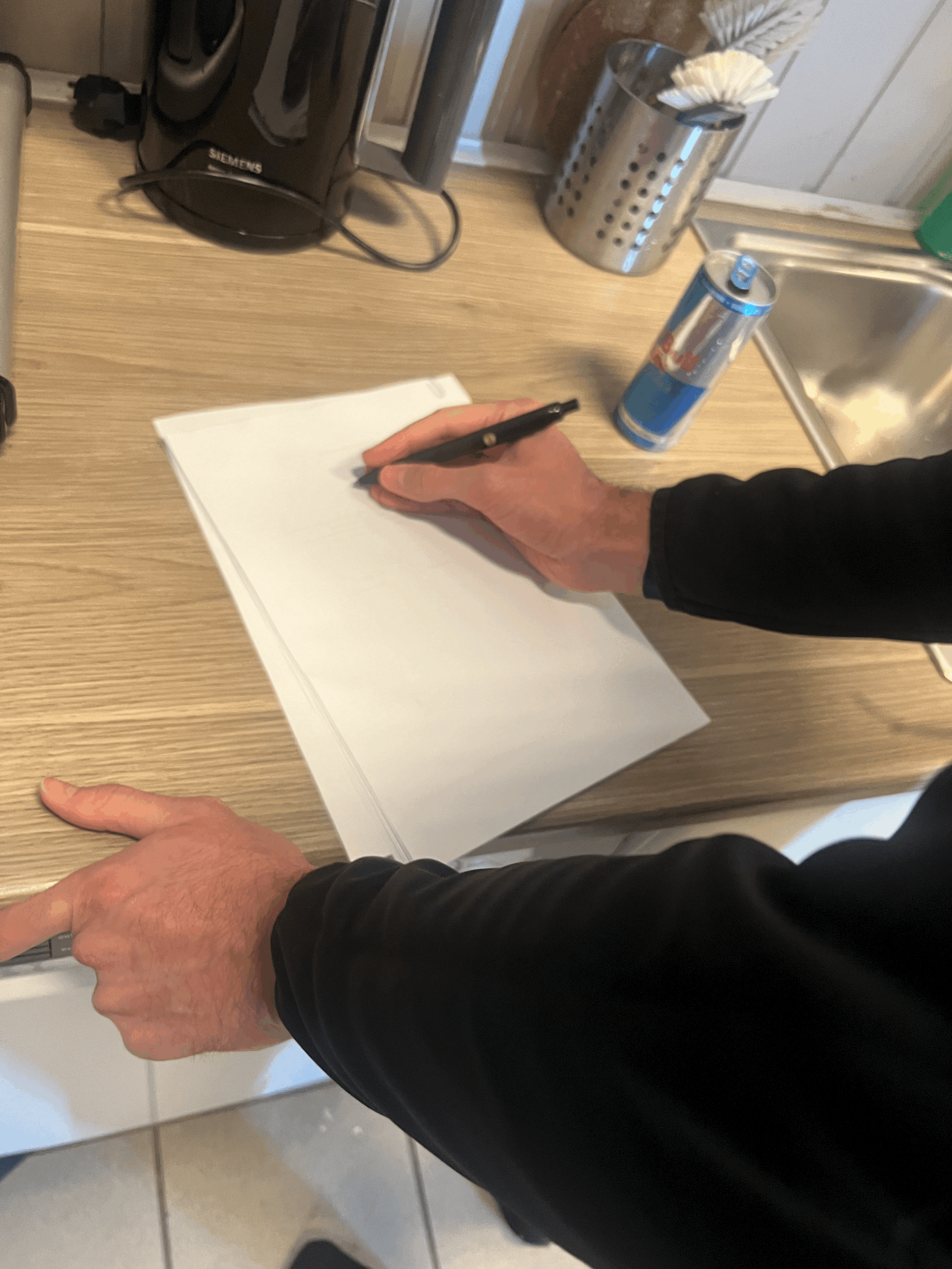 Signaturer er på plass