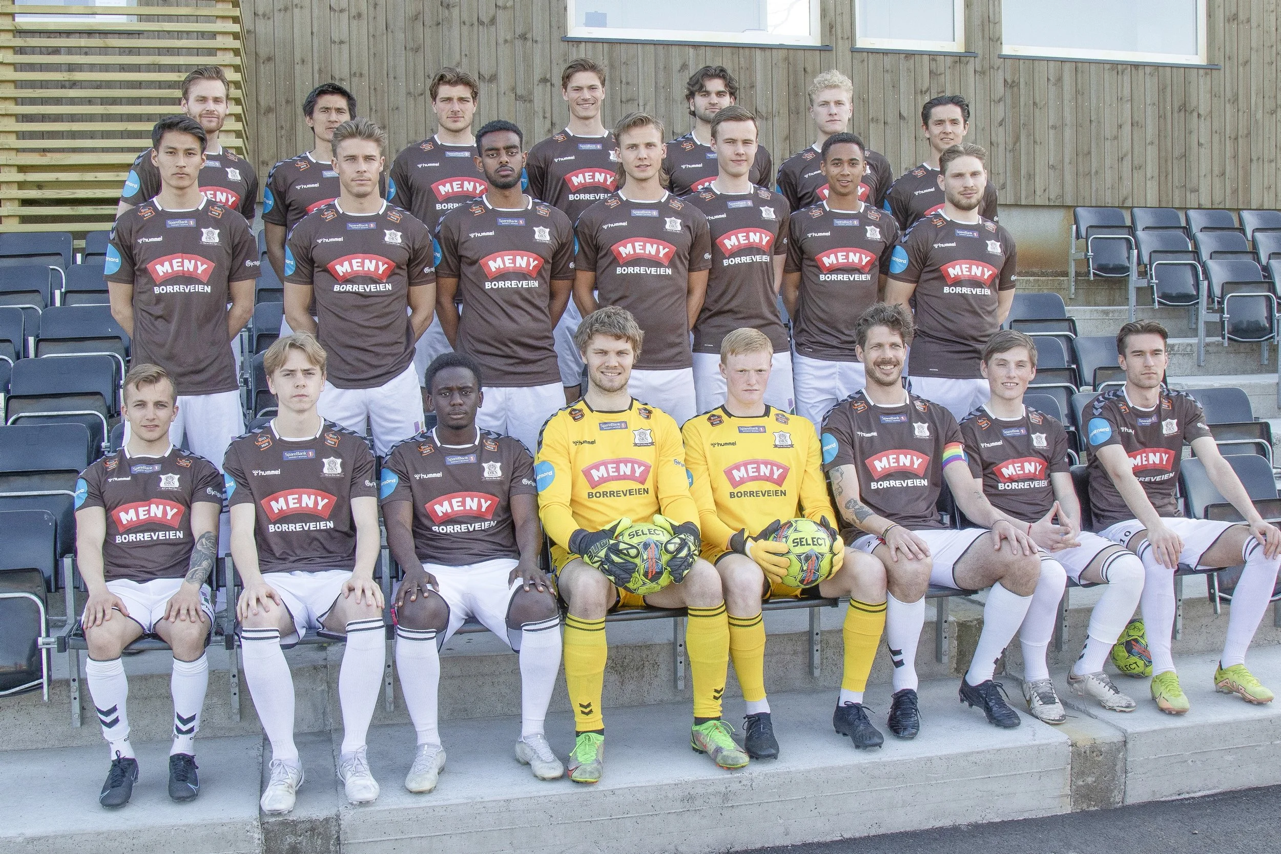 Første test lørdag kl. 13