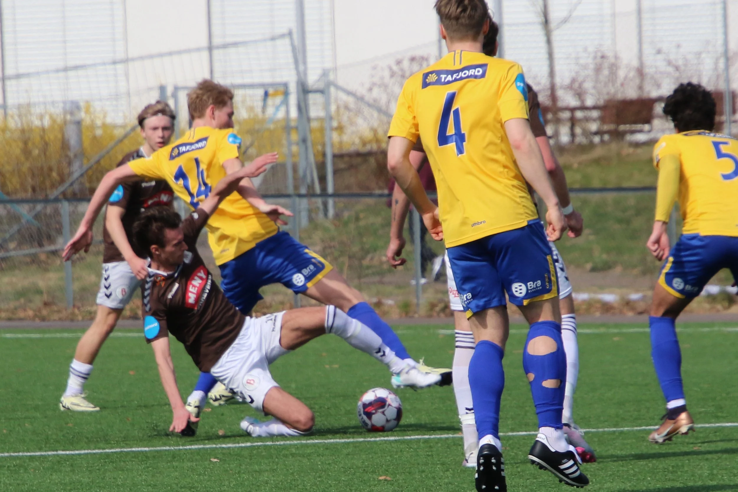 Viktig bortekamp på storskjerm søndag