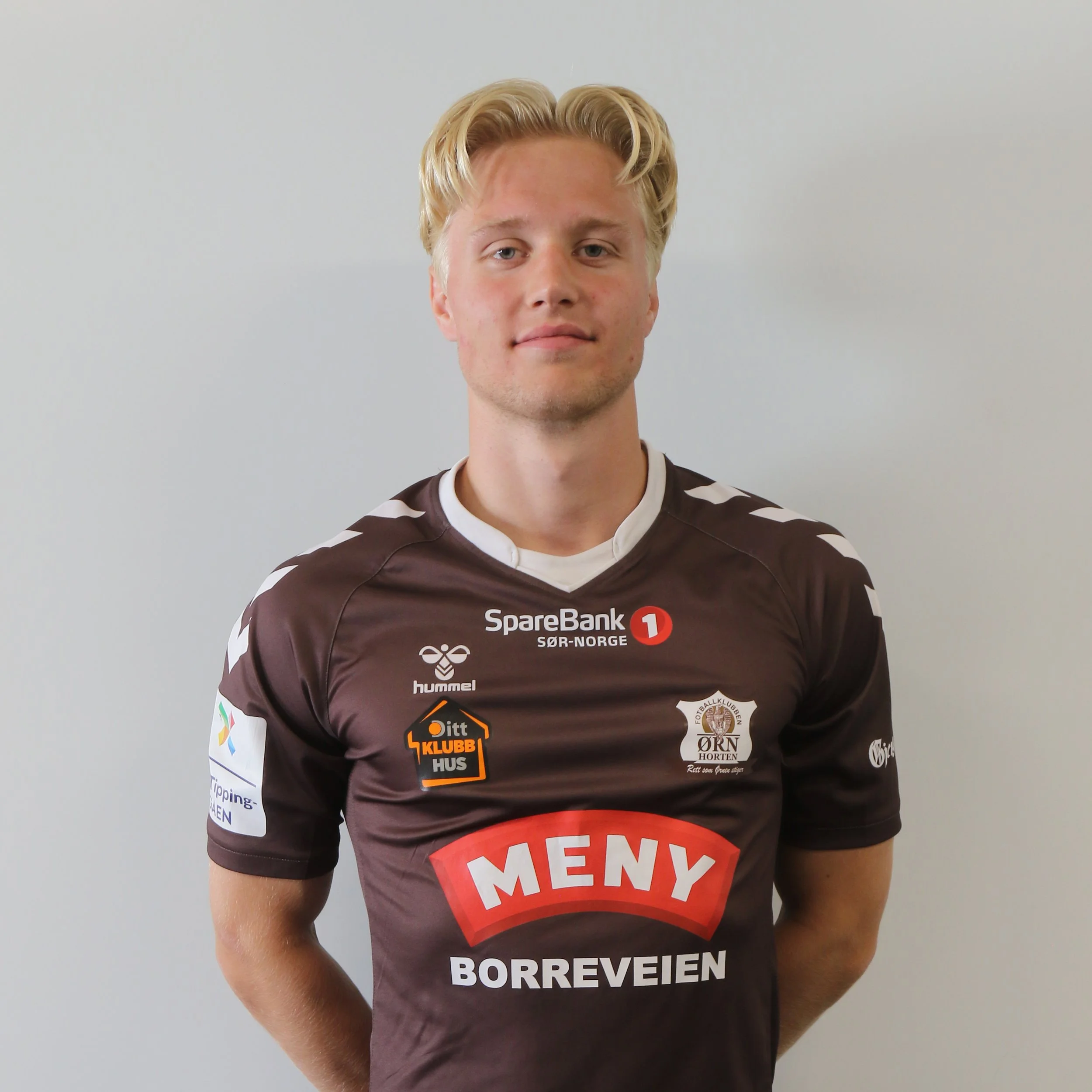 15 Noah Johansen - sponset av Golden Crown
