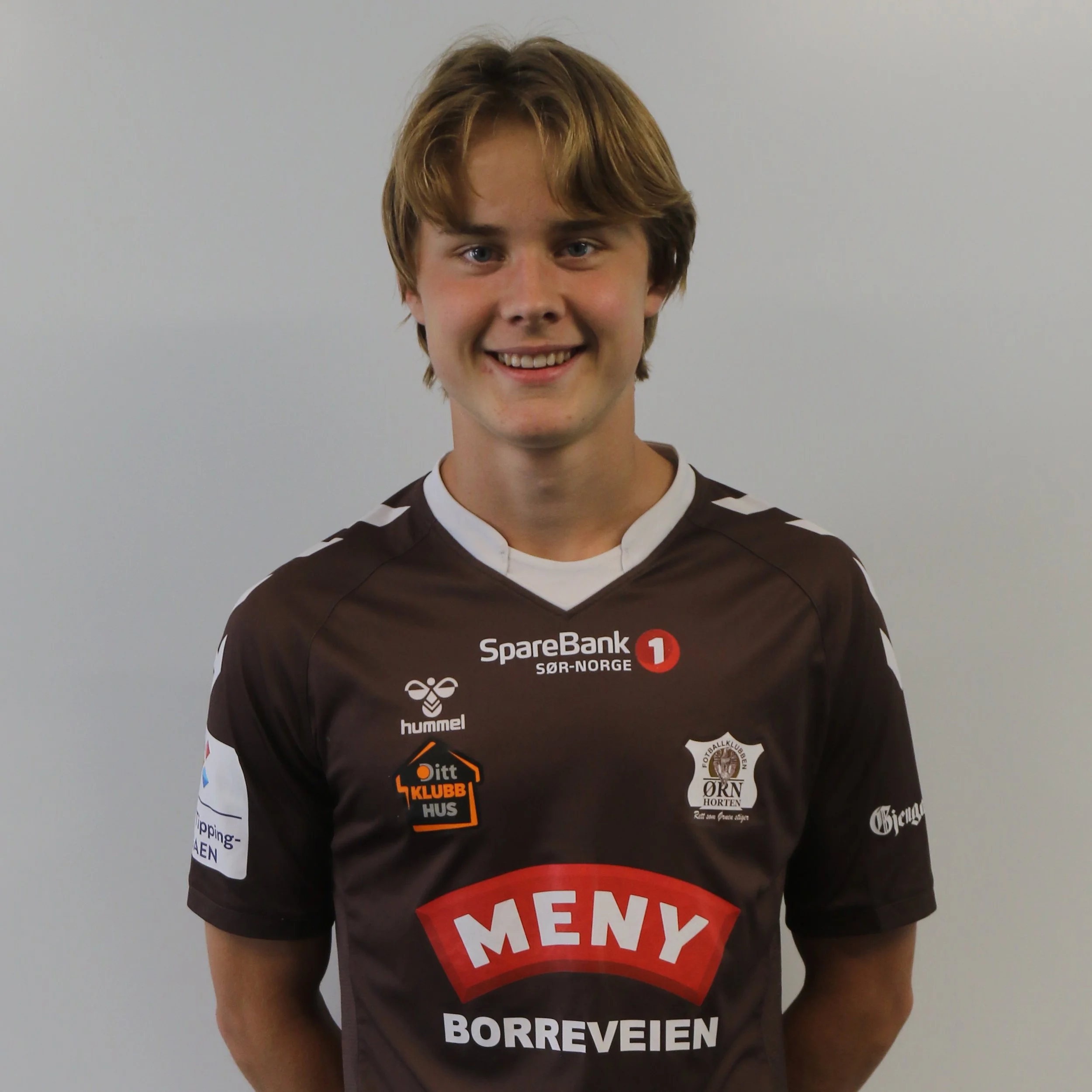 20 Max A. Skovly