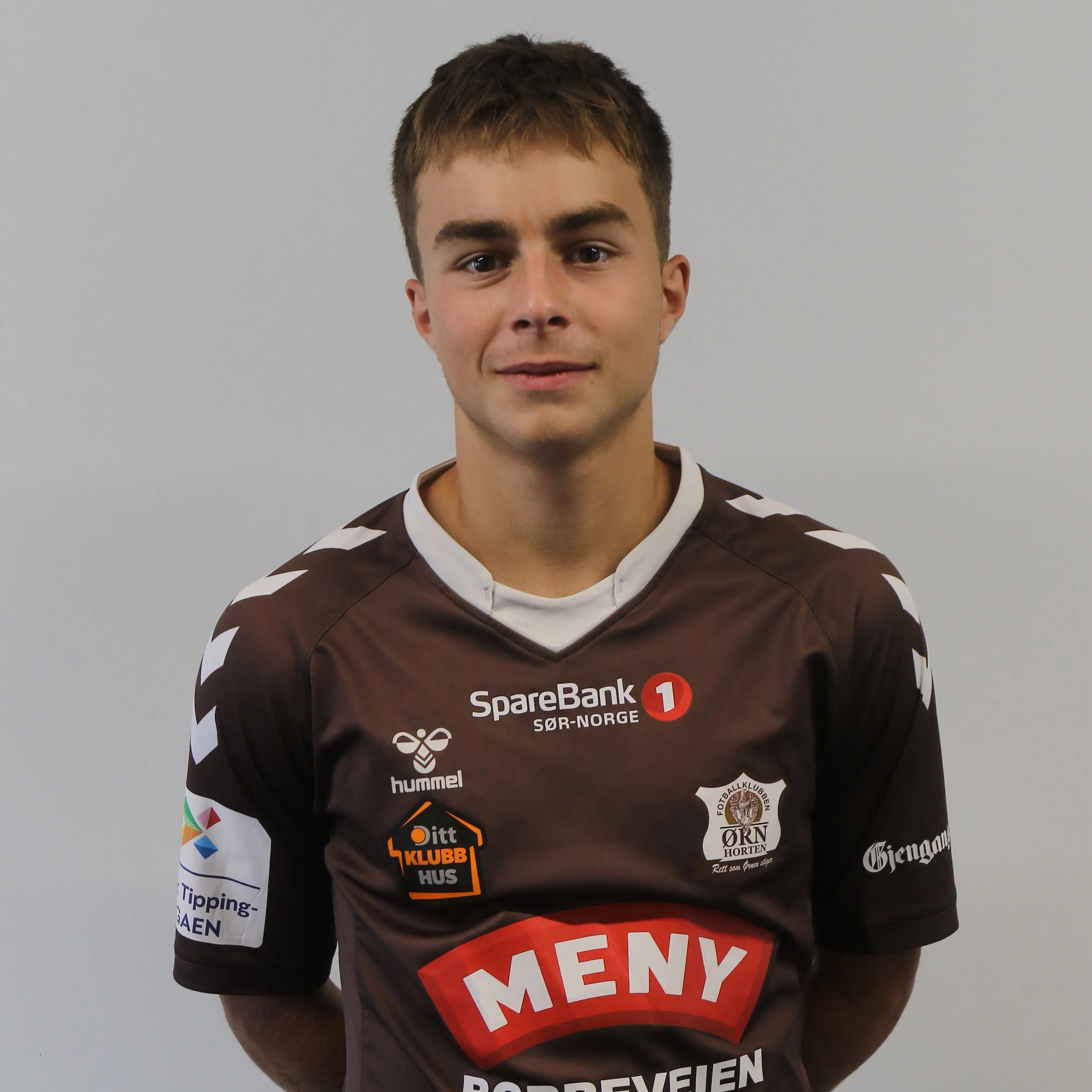 14 Nathaniel Gashi - sponset av Nykirke IF