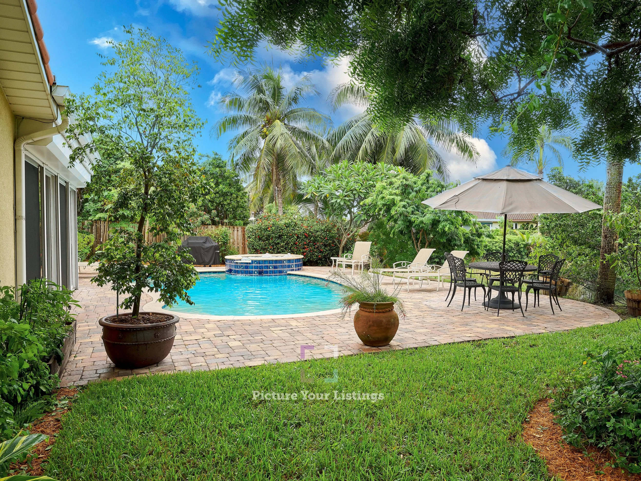 © PYL_boca_raton_lakefront_home.jpg
